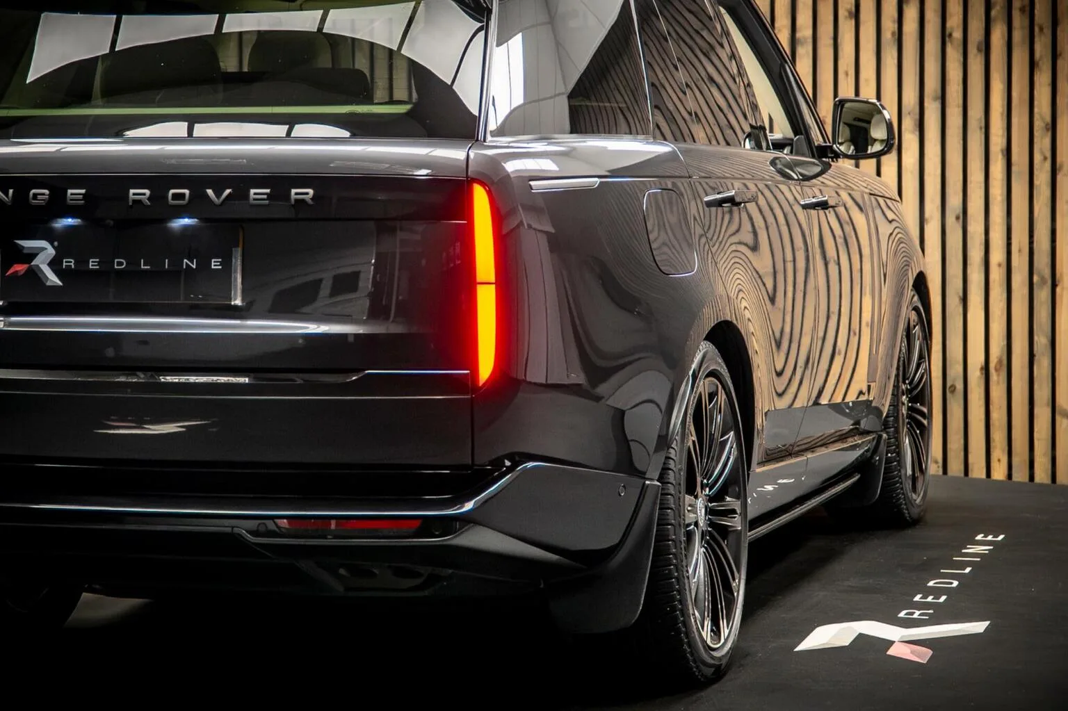 2023 Land Rover Range Rover SV P530, 20/30