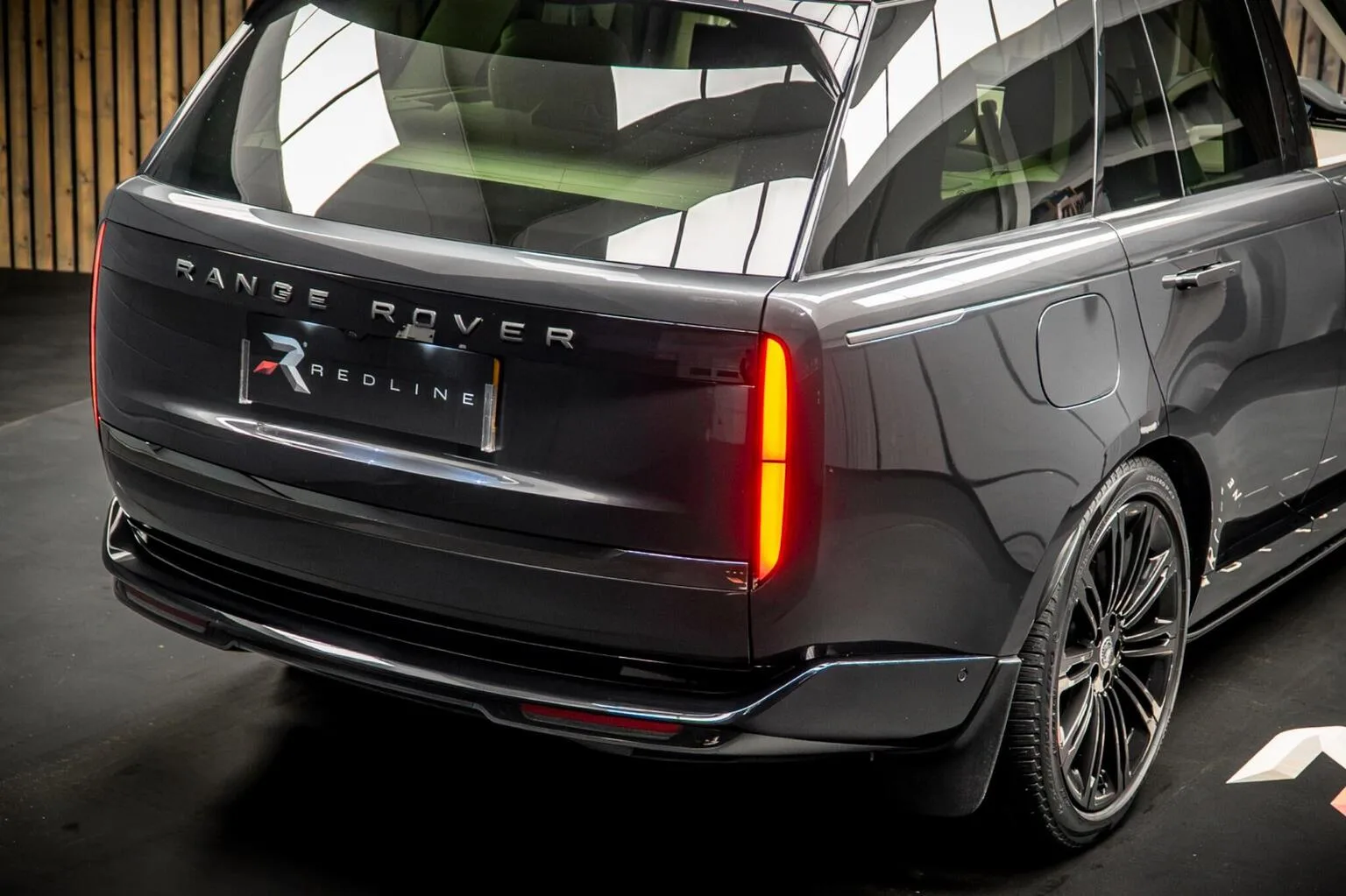 2023 Land Rover Range Rover SV P530, 21/30