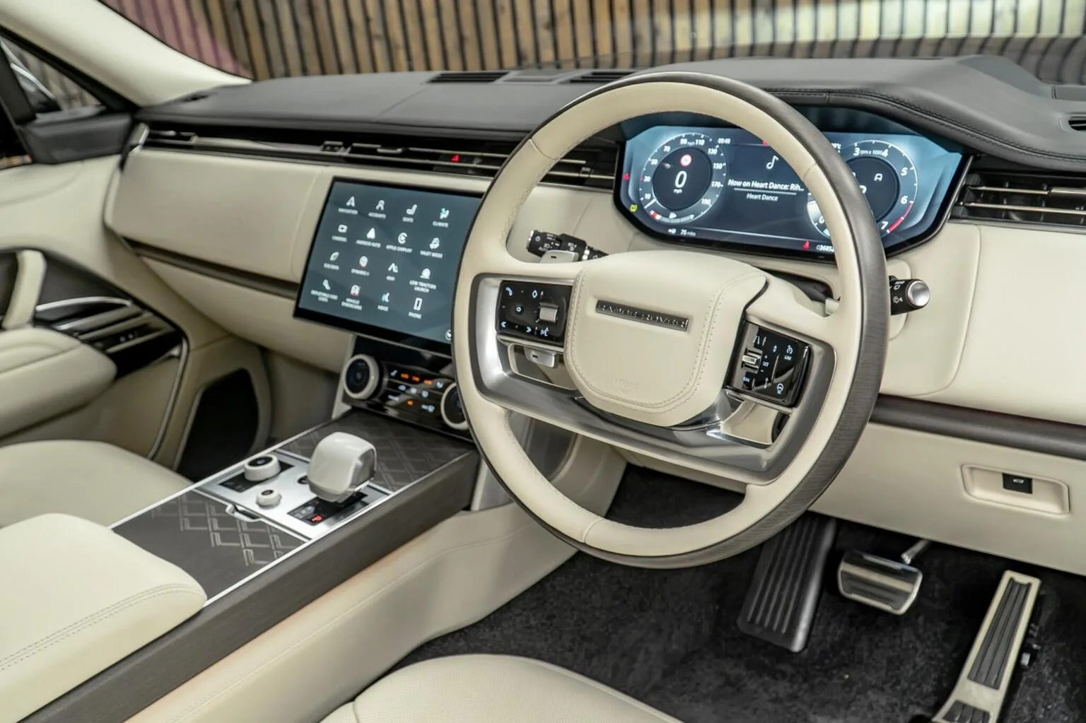 2023 Land Rover Range Rover SV P530, 22/30