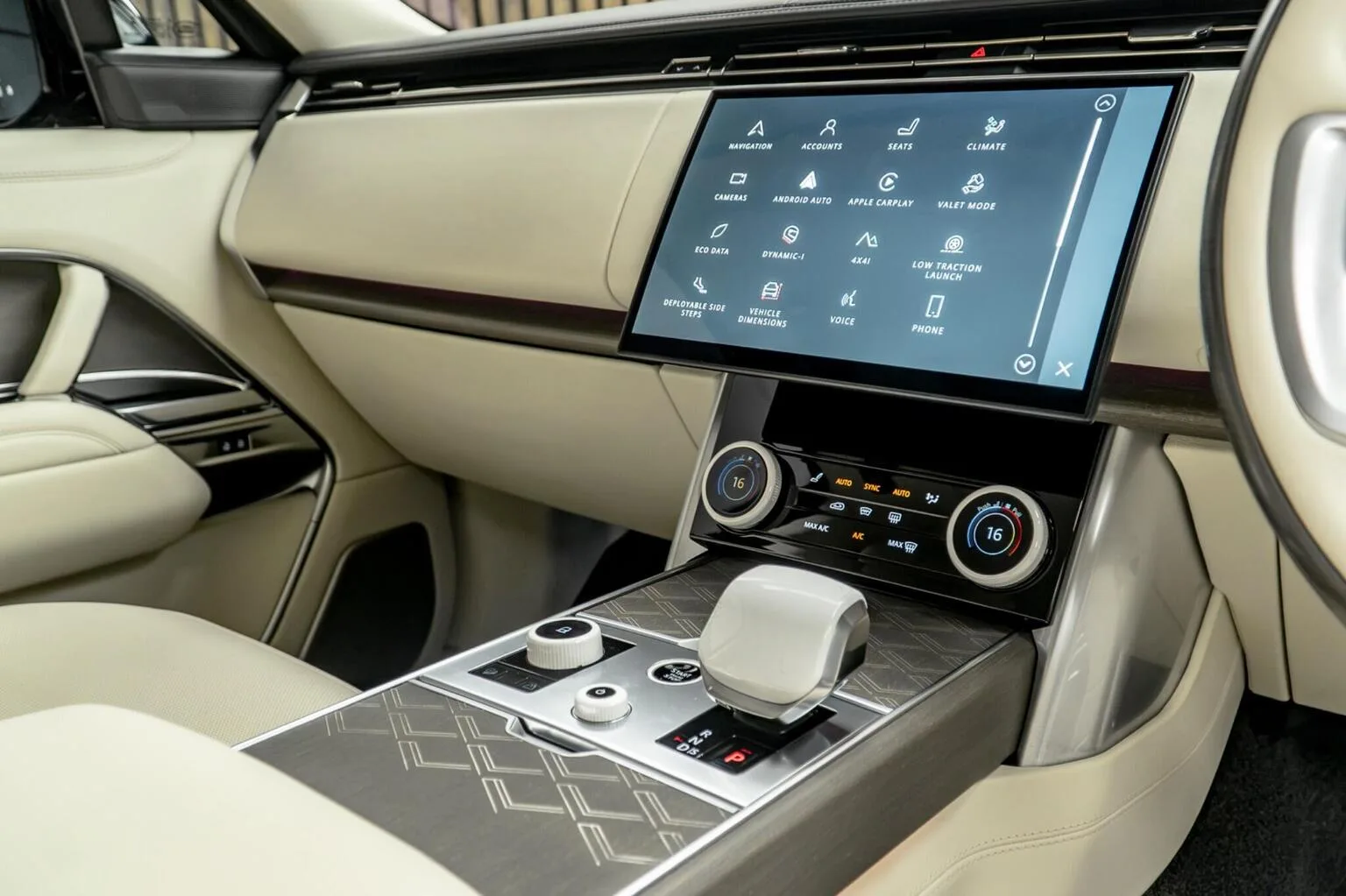 2023 Land Rover Range Rover SV P530, 24/30