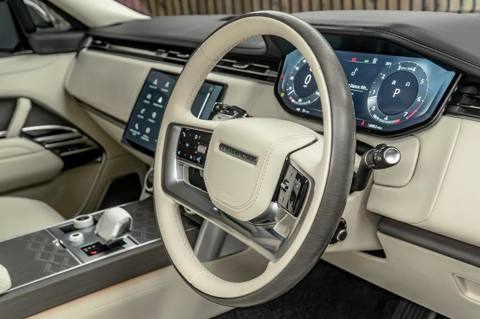 2023 Land Rover Range Rover SV P530, 27/30