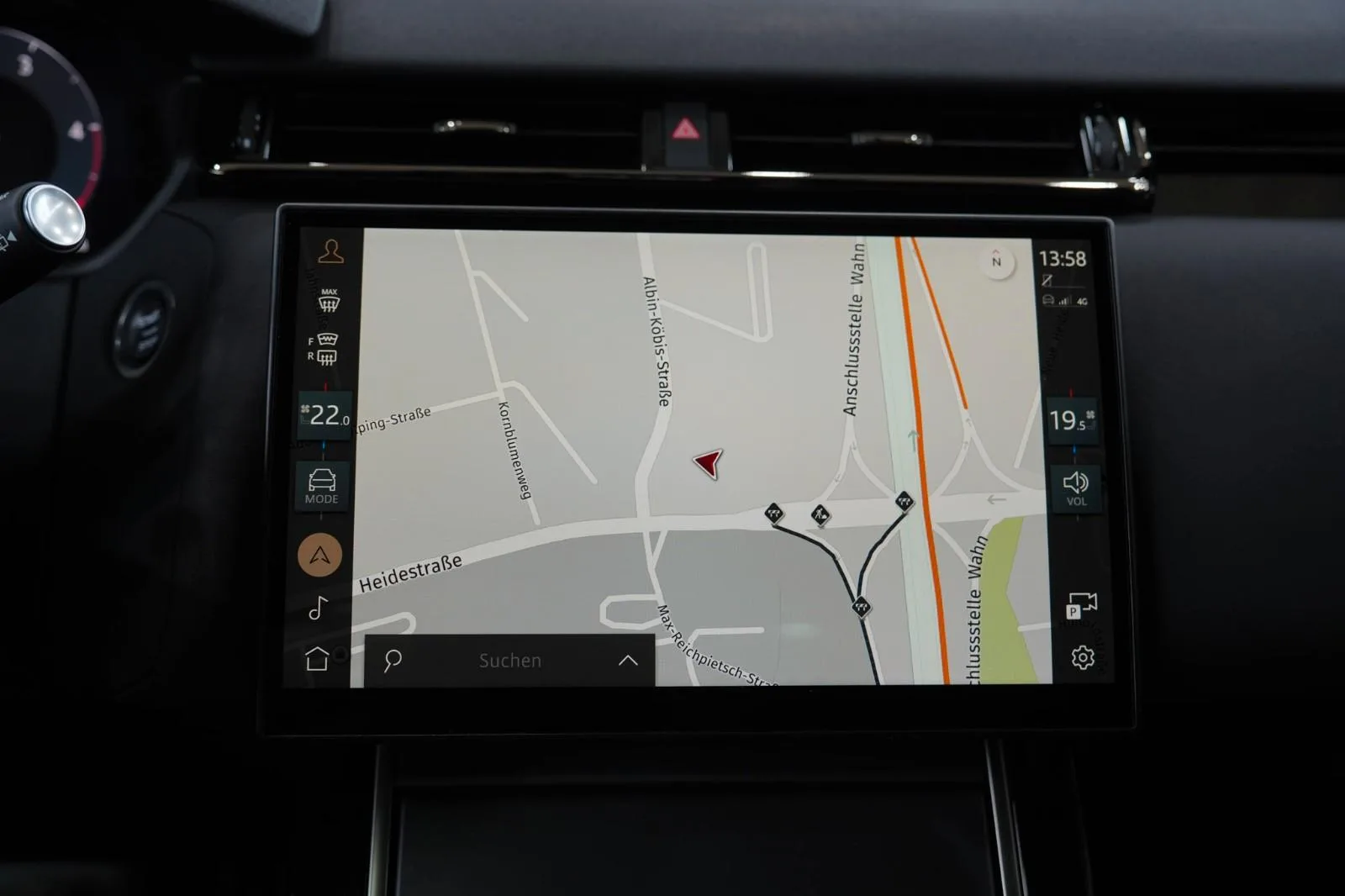2023 Land Rover Range Rover Velar Dynamic SE, 15/20