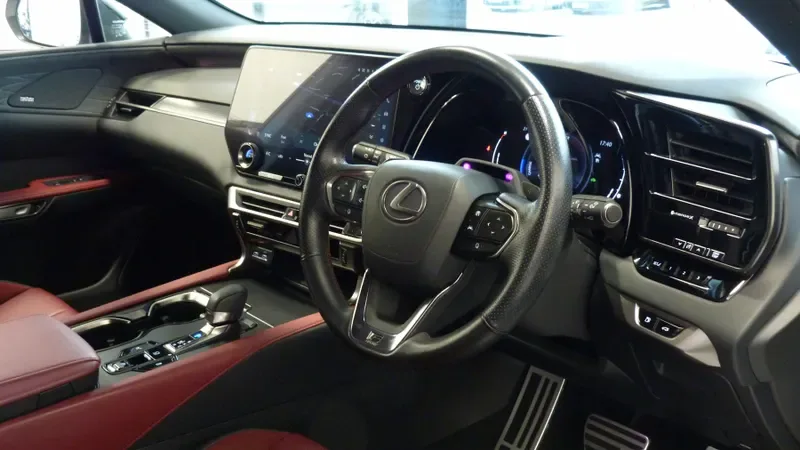 2023 Lexus RX 500h, 16/28
