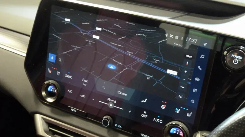 2023 Lexus RX 500h, 26/28