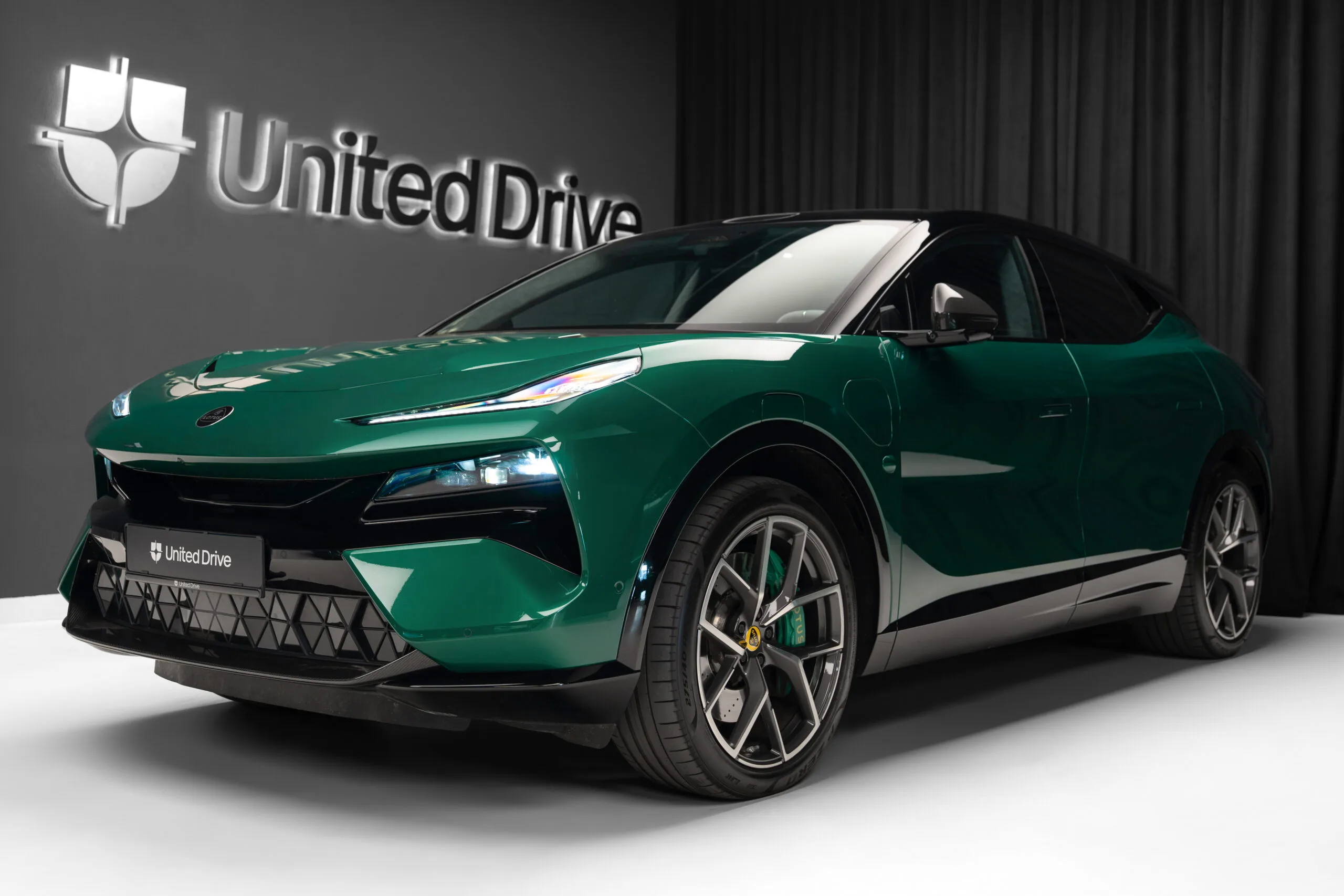 2023 Lotus Eletre R angeboten von einem Fachhändler in Voluntari, Rumänien, Hauptfoto
