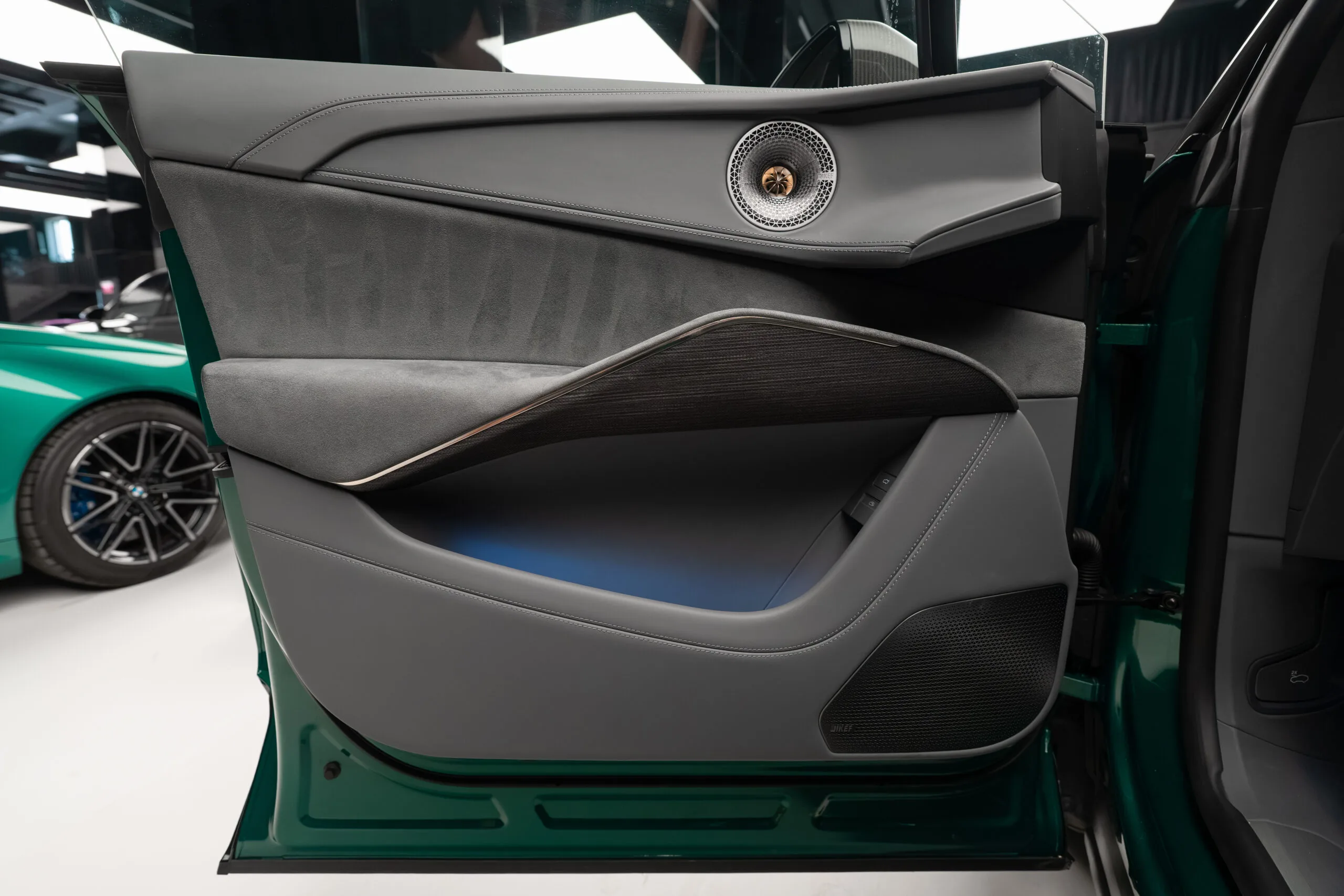 2023 Lotus Eletre R, 11/30