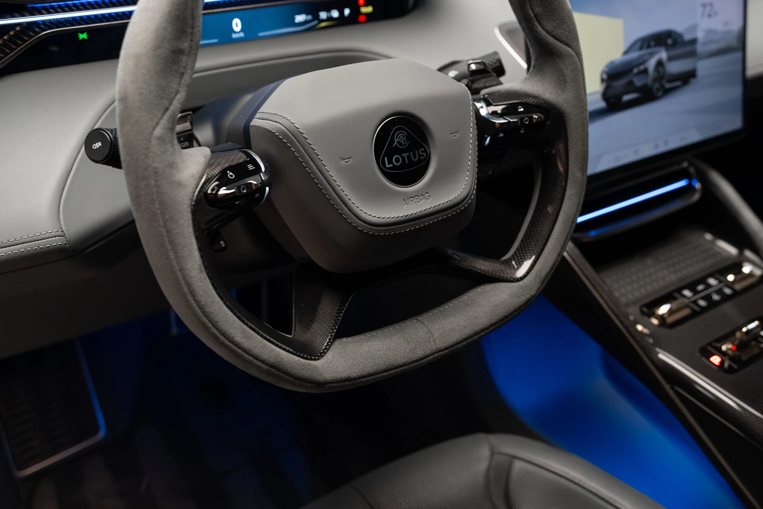 2023 Lotus Eletre R, 16/30