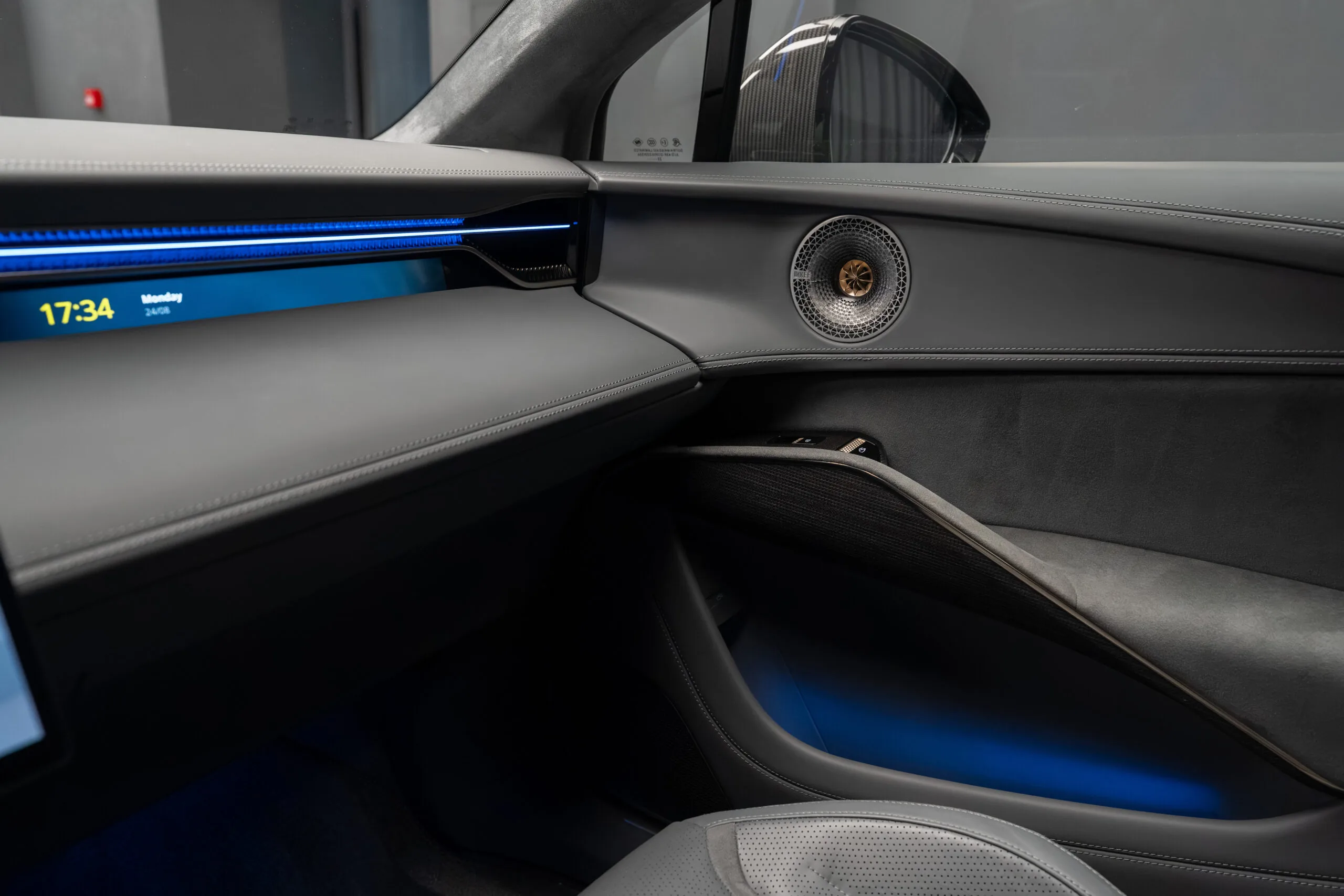 2023 Lotus Eletre R, 20/30