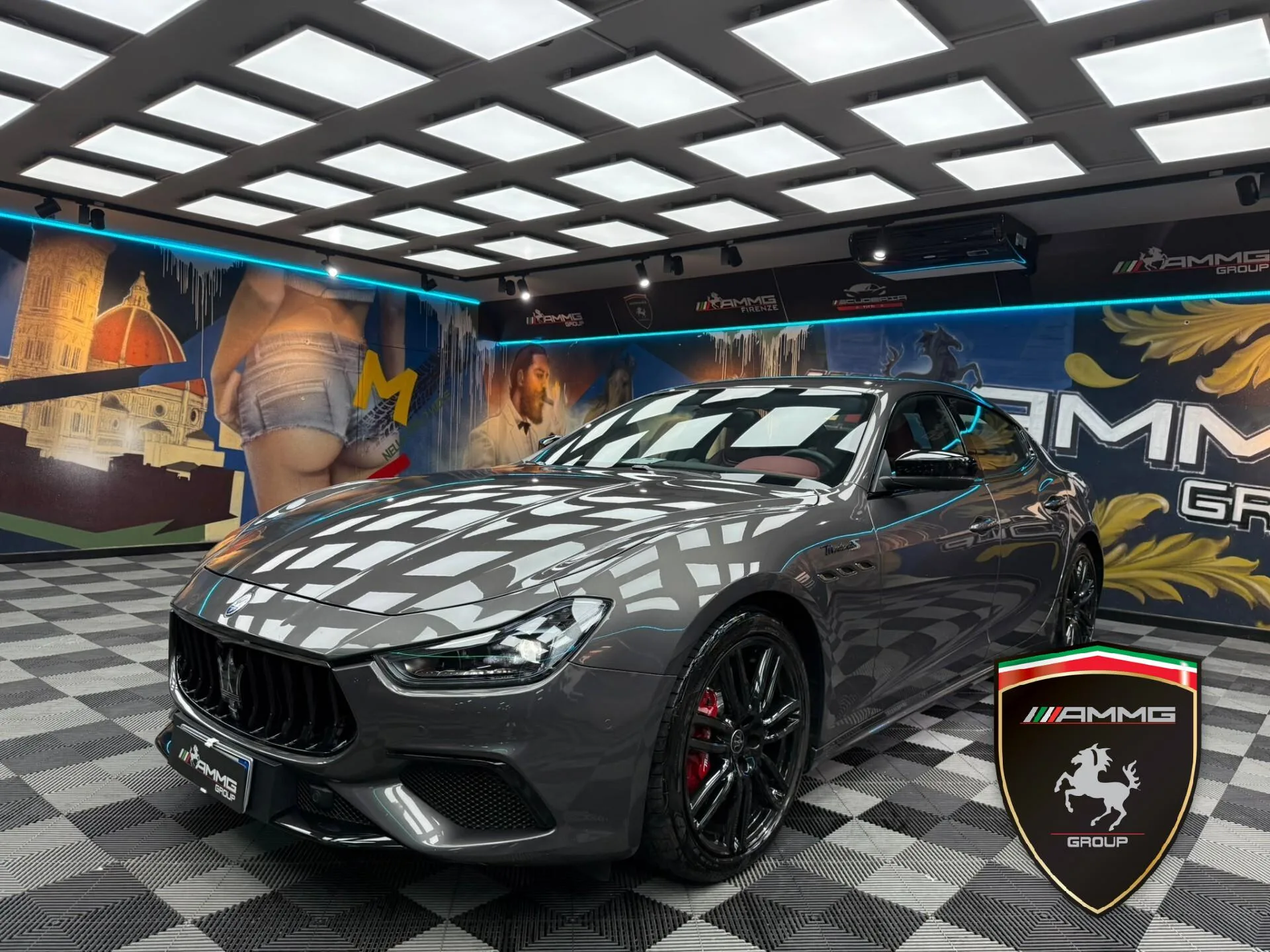 2023 Maserati Ghibli Modena S Q4 offered by a specialist dealer in Calenzano, Italy, main photo