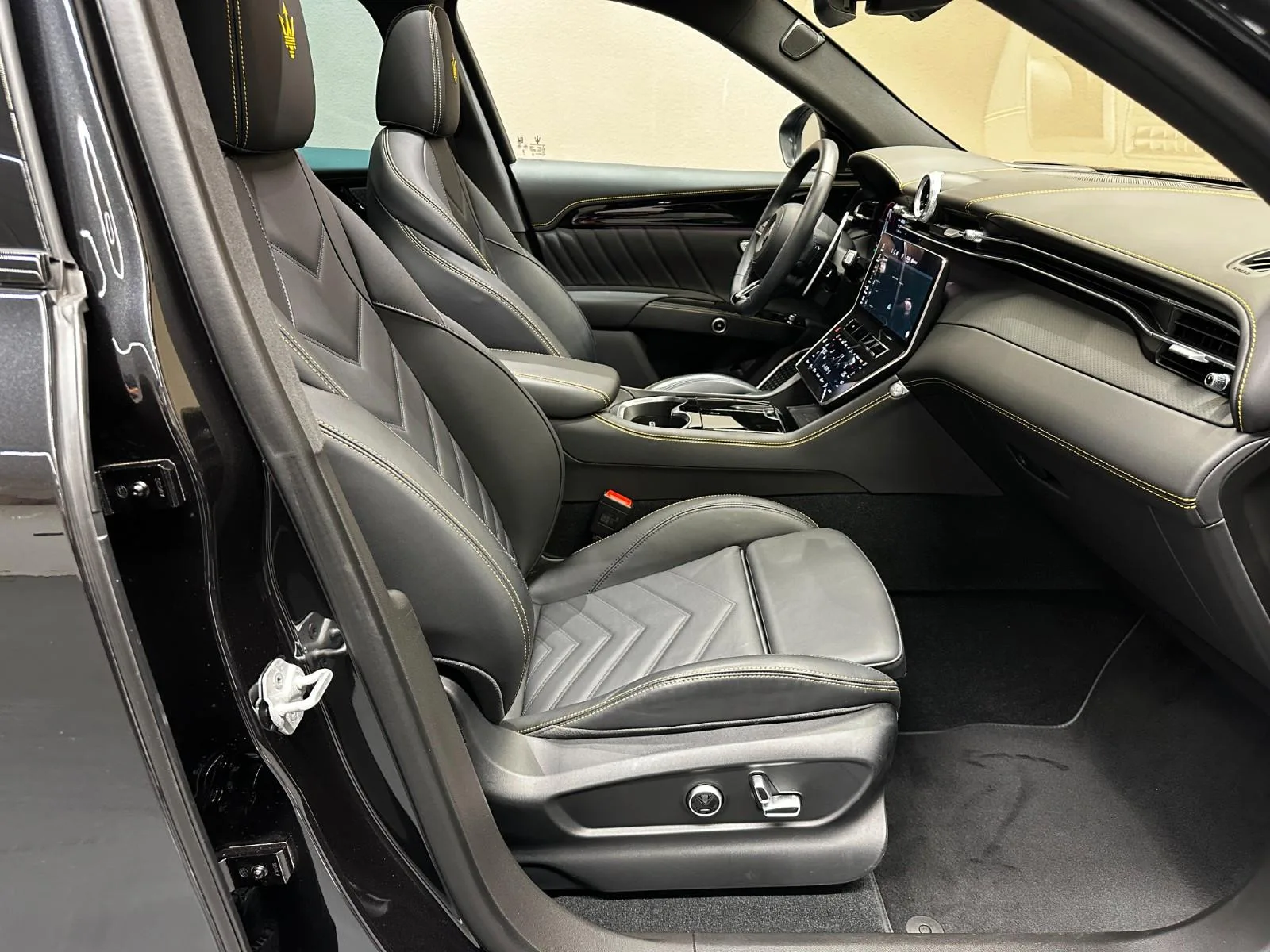 2023 Maserati Grecale Modena, 28/30