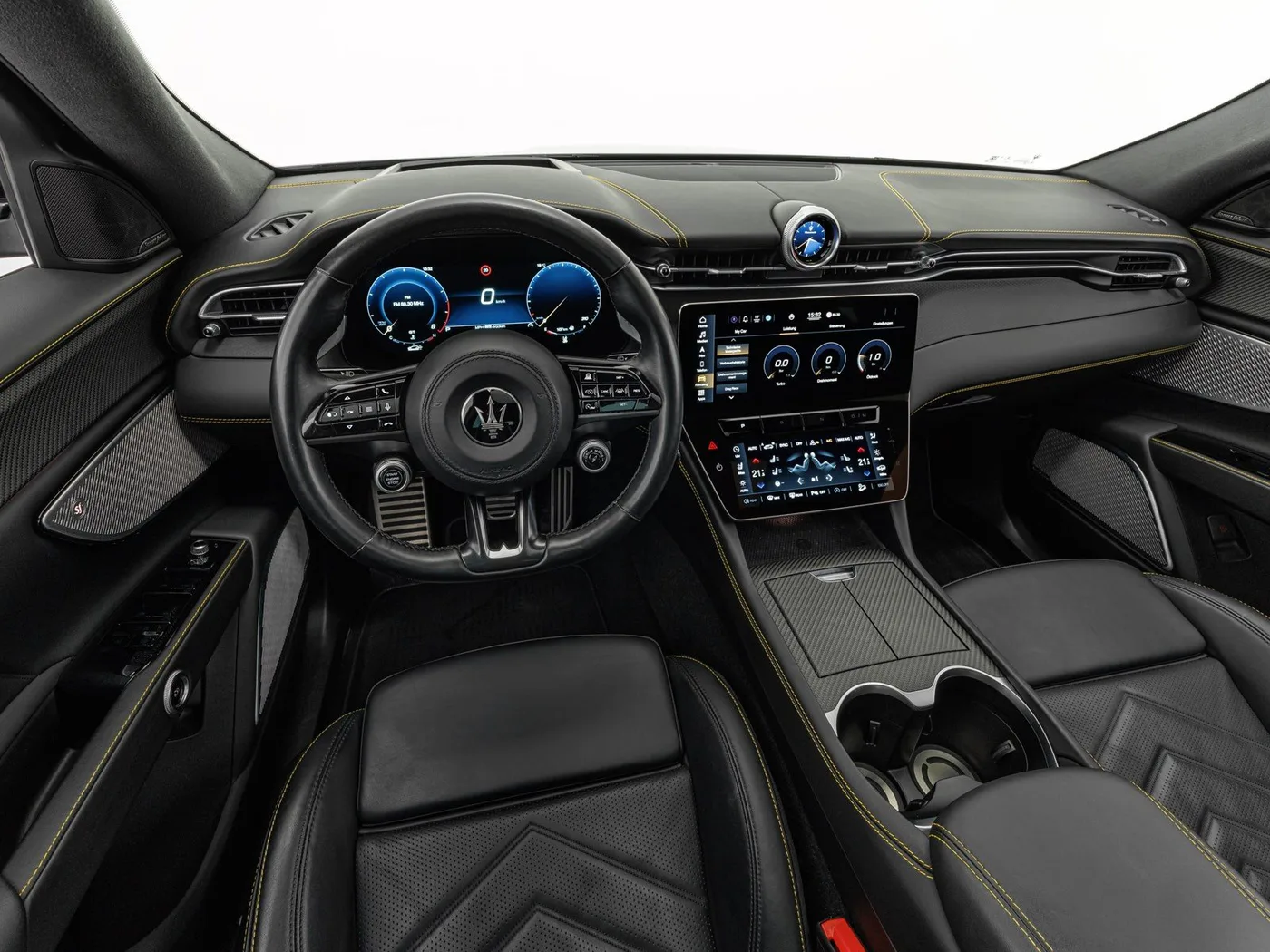 2023 Maserati Grecale Trofeo proposée par un concessionnaire spécialisé à Böblingen, Allemagne, photo 13 sur 15