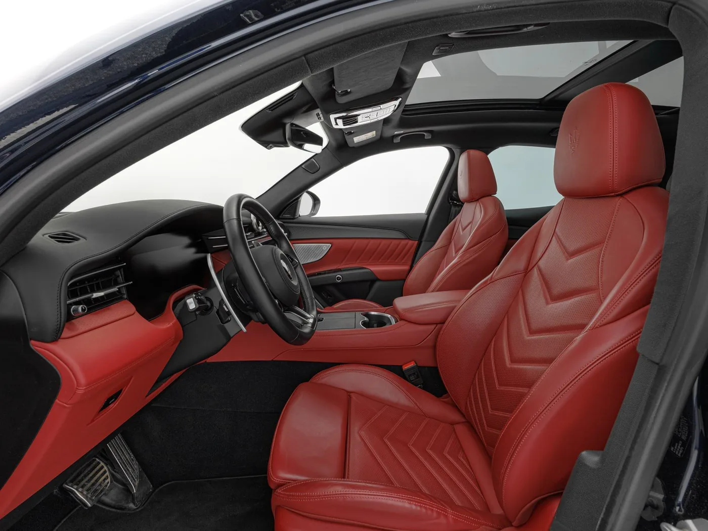 2023 Maserati Grecale Trofeo proposée par un concessionnaire spécialisé à Böblingen, Allemagne, photo 11 sur 15