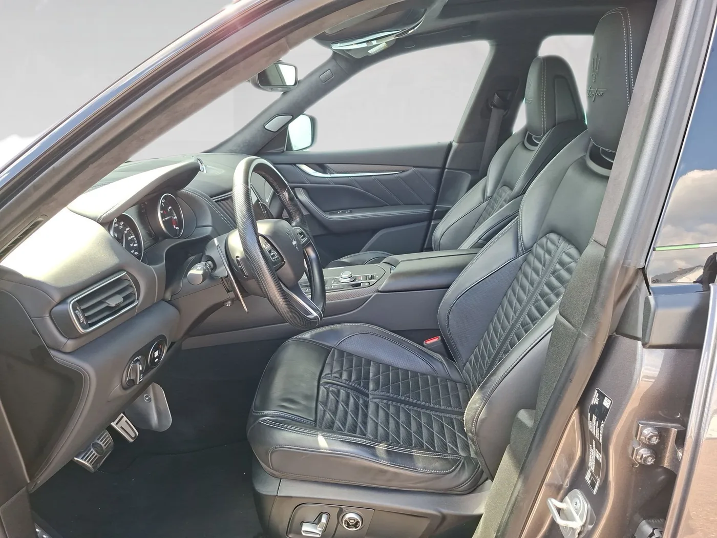 2023 Maserati Levante Trofeo angeboten von einem Fachhändler in Singen, Deutschland, Foto 4 von 15