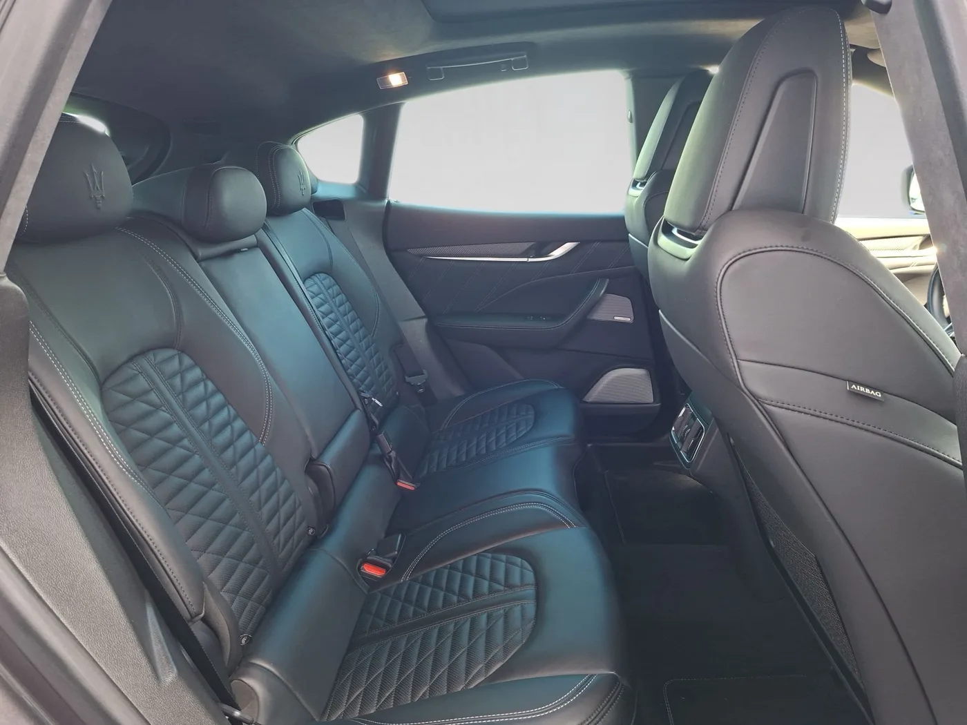 2023 Maserati Levante Trofeo angeboten von einem Fachhändler in Singen, Deutschland, Foto 13 von 15