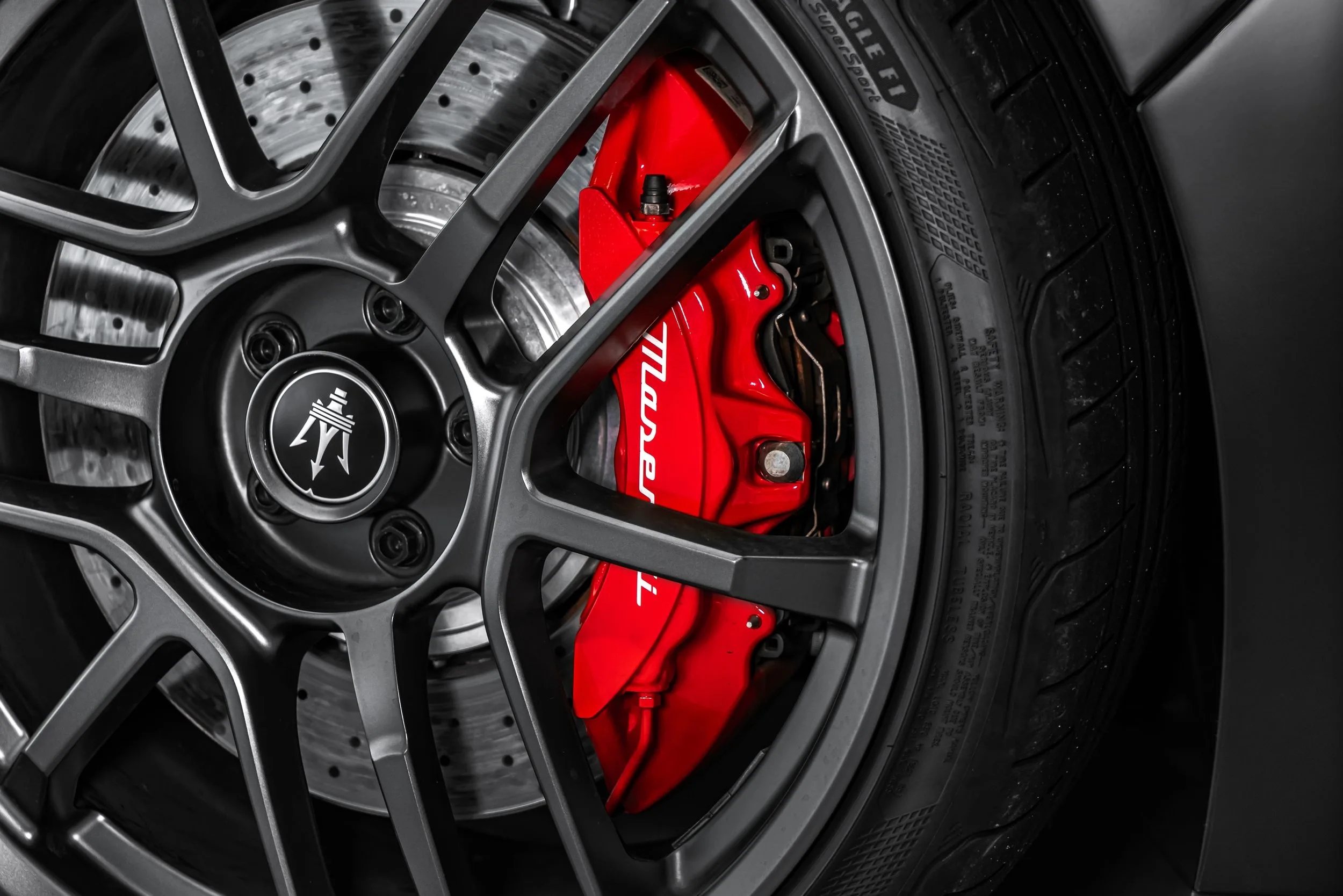 2023 Maserati MC20, 11/25