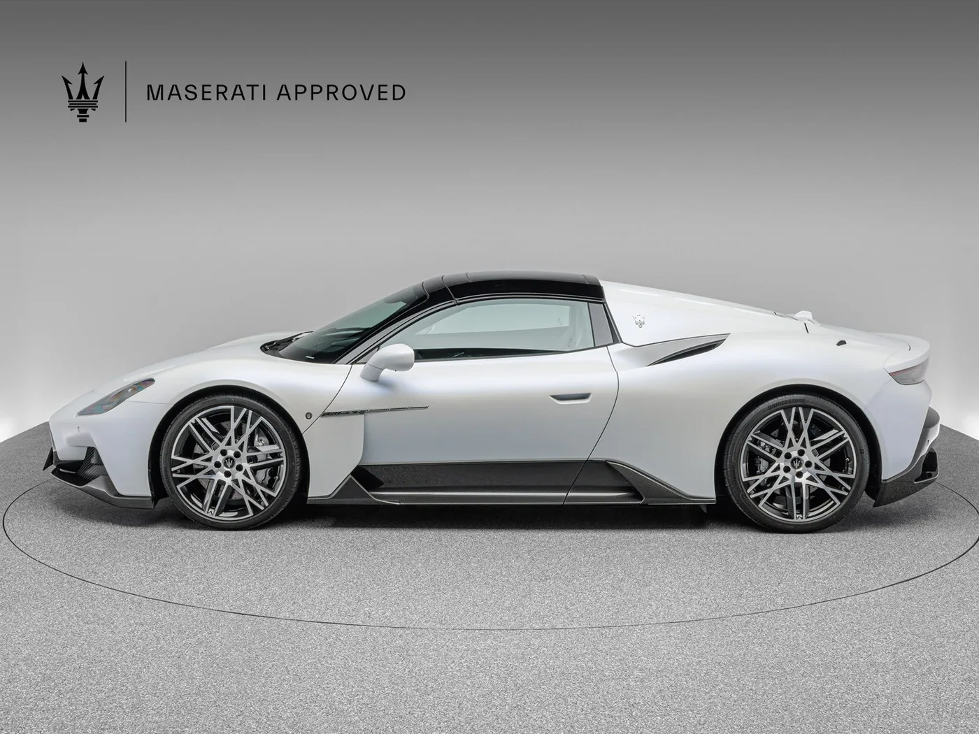 2023 Maserati MC20 Cielo proposée par un concessionnaire spécialisé à Böblingen, Allemagne, photo 5 sur 15