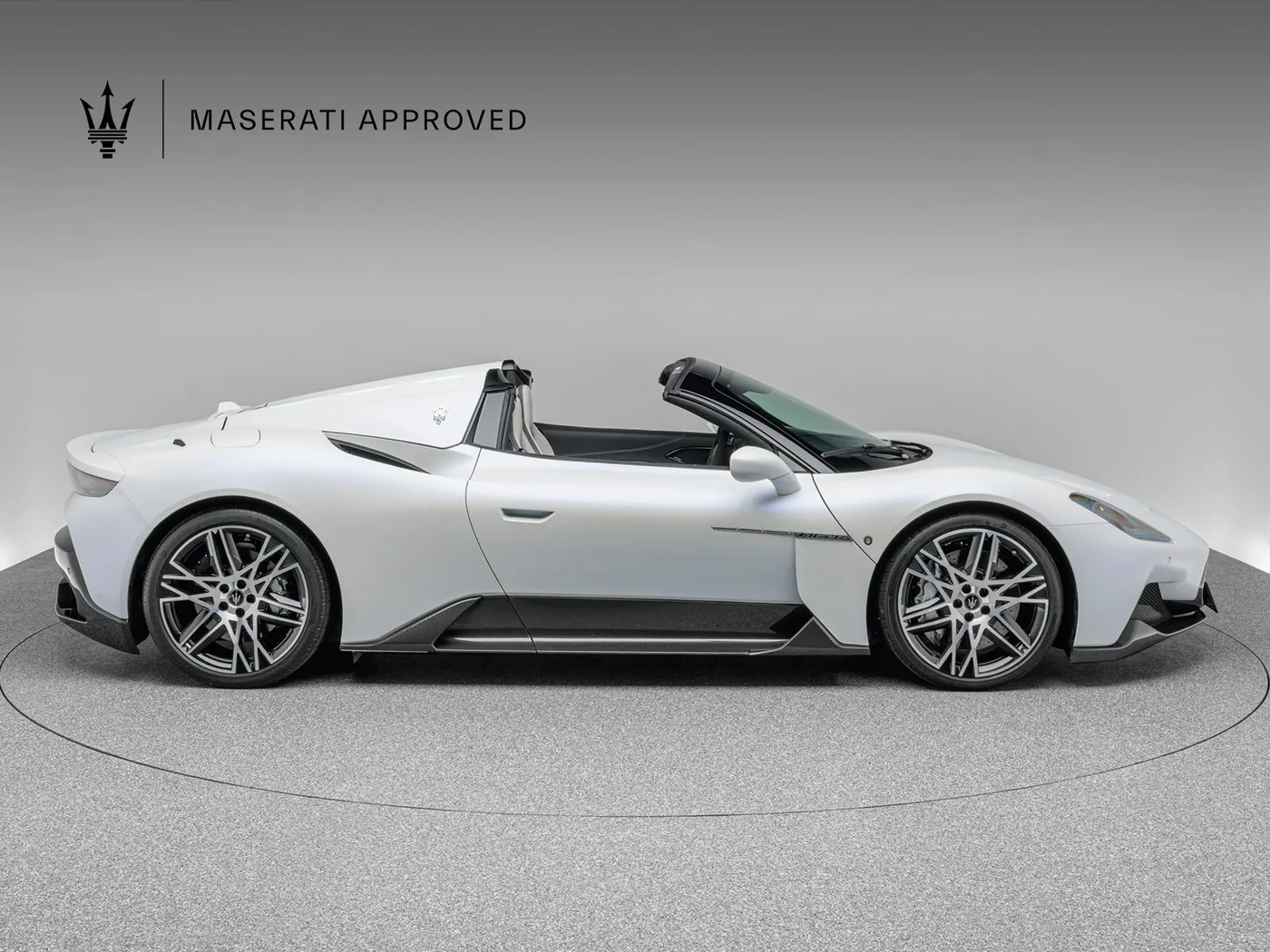 2023 Maserati MC20 Cielo proposée par un concessionnaire spécialisé à Böblingen, Allemagne, photo 6 sur 15