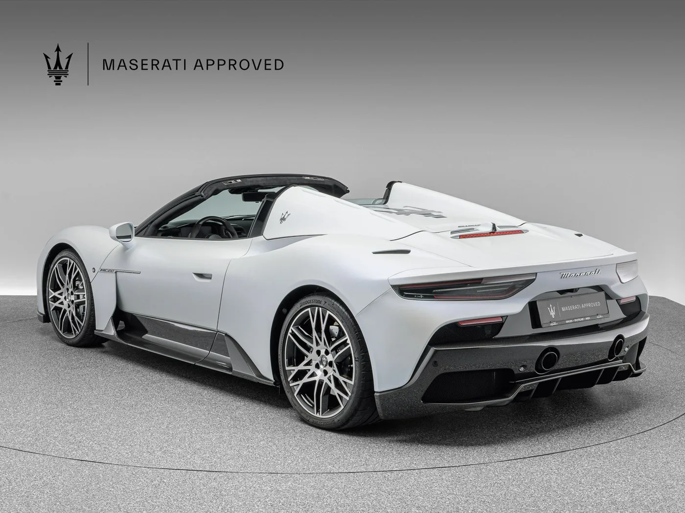 2023 Maserati MC20 Cielo proposée par un concessionnaire spécialisé à Böblingen, Allemagne, photo 7 sur 15