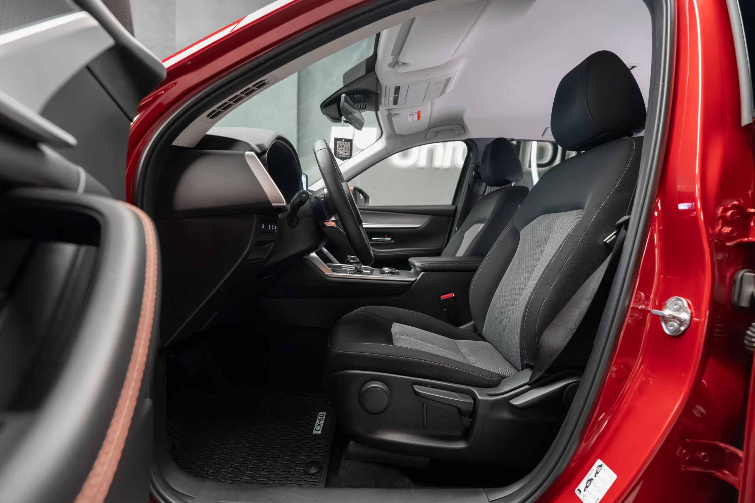 2023 Mazda CX-60 e-Skyactiv PHEV, 14/30