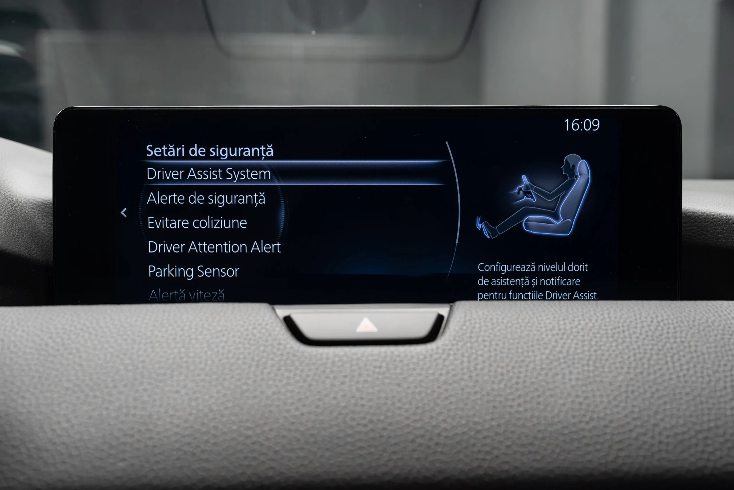 2023 Mazda CX-60 e-Skyactiv PHEV, 22/30