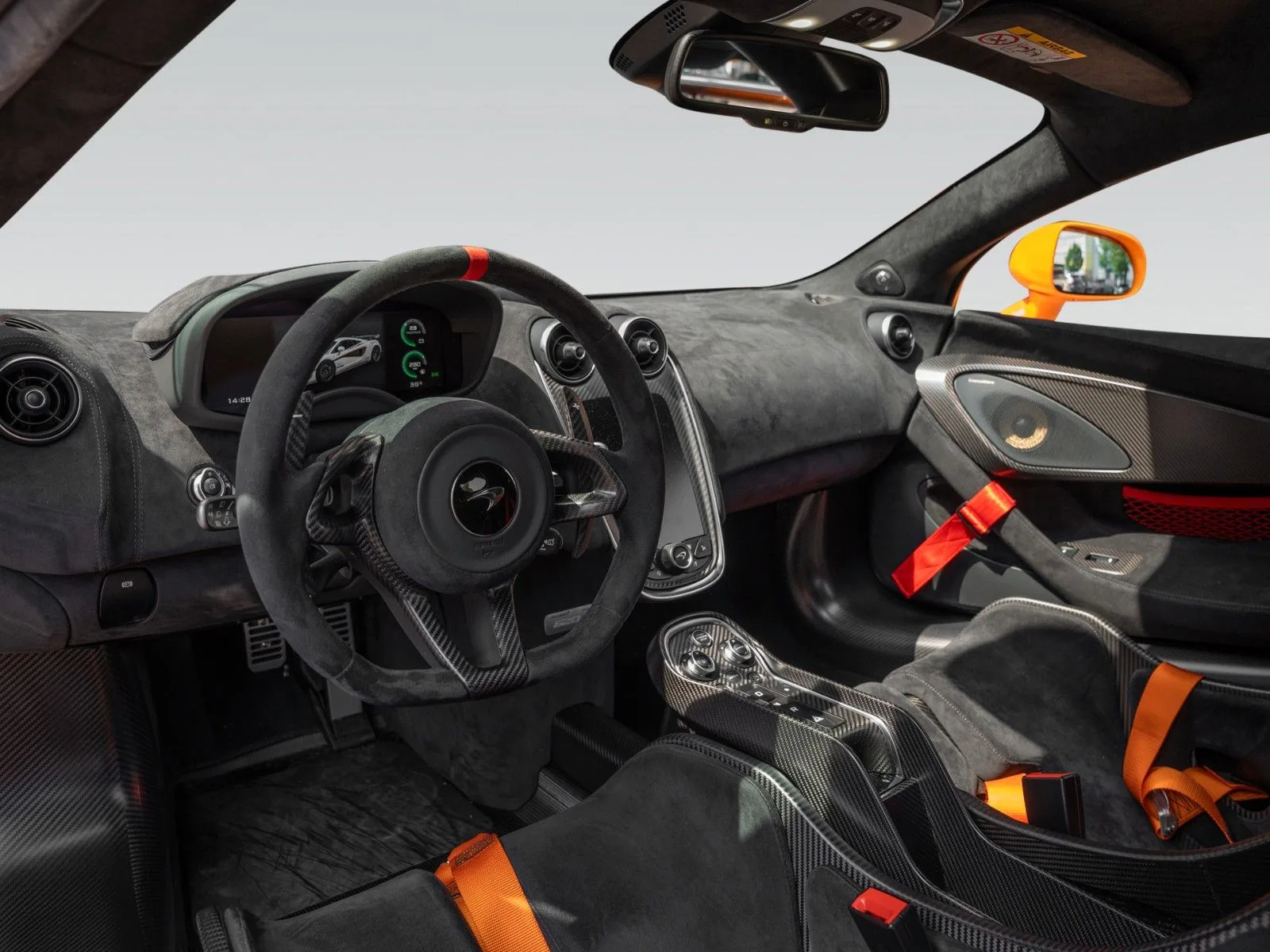 2023 McLaren 620R, 6/30