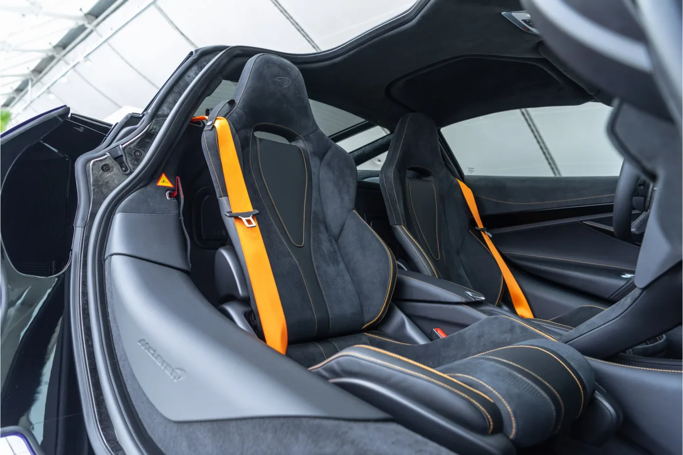 2023 McLaren 720S Performance angeboten von einem offiziellen McLaren und Morgan-Vertragshändler in Utrecht, Niederlande, Foto 6 von 25