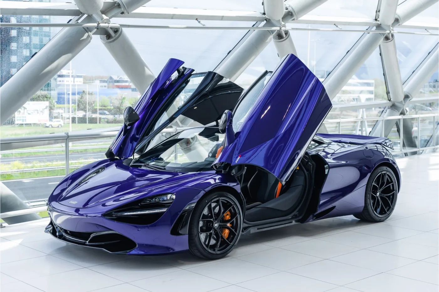 2023 McLaren 720S Performance angeboten von einem offiziellen McLaren und Morgan-Vertragshändler in Utrecht, Niederlande, Foto 11 von 25