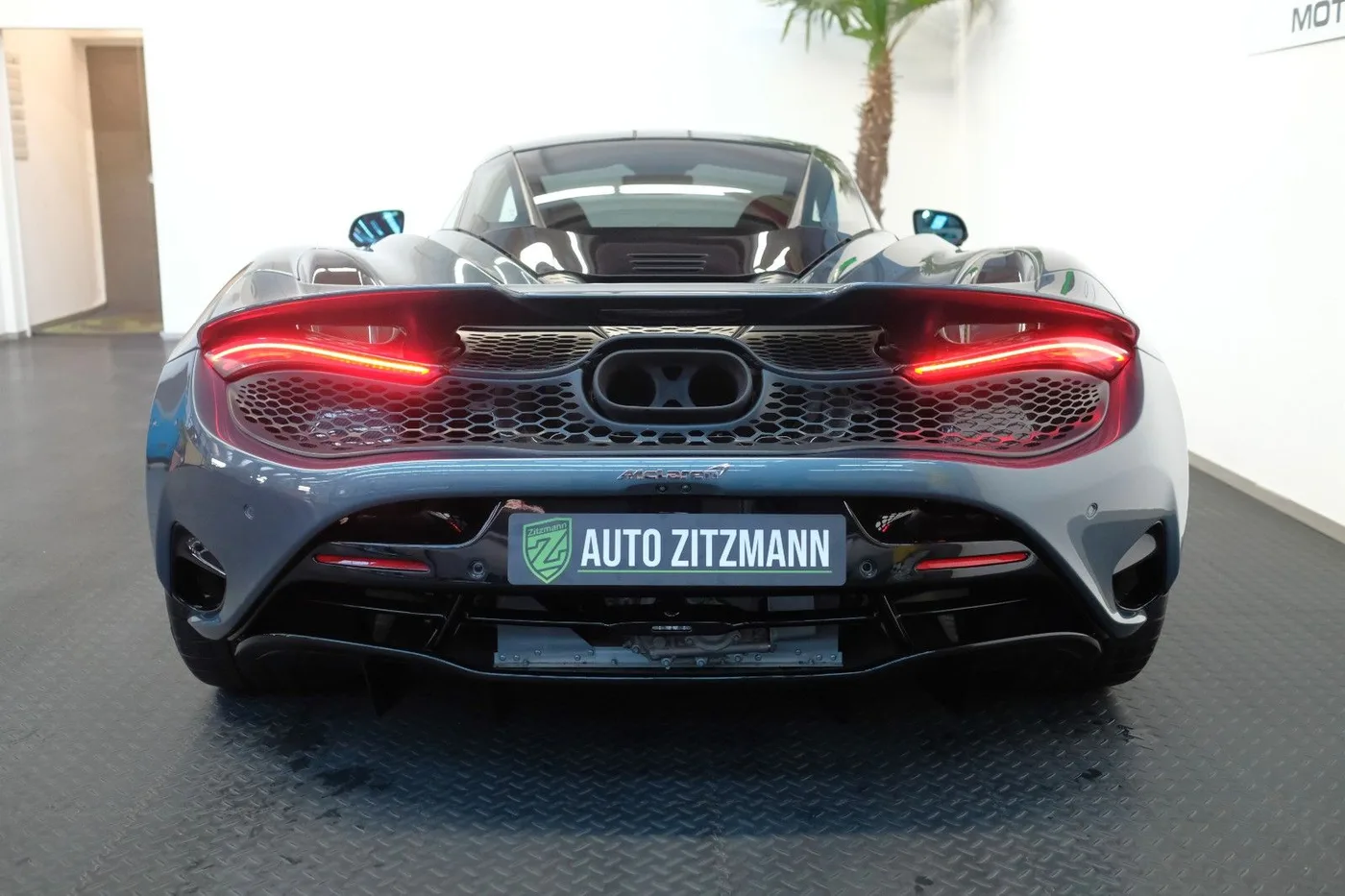 2023 McLaren 750S angeboten von einem Fachhändler in Nuremberg, Deutschland, Foto 9 von 15