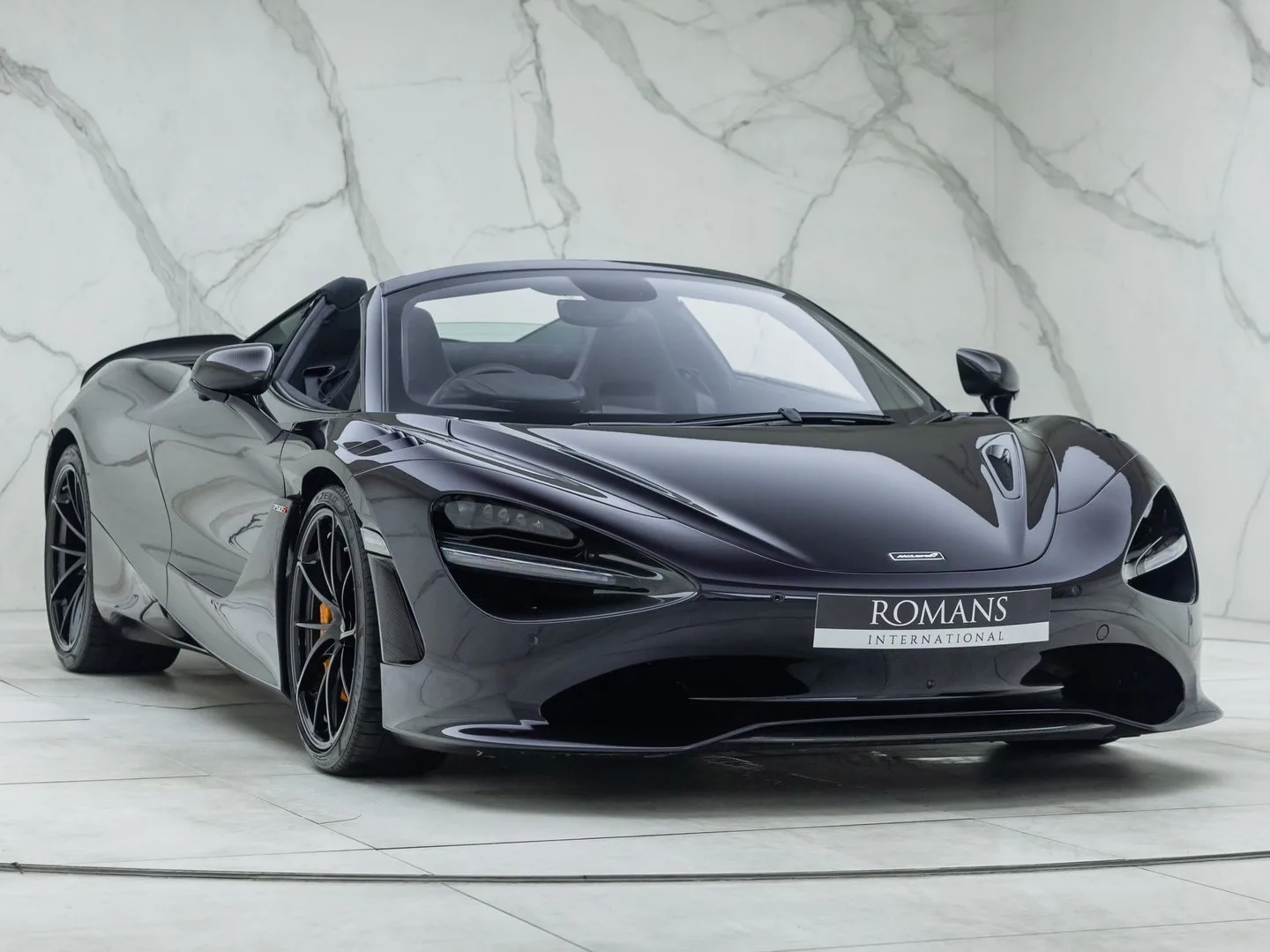 2023 McLaren 750S Spider, 2/30