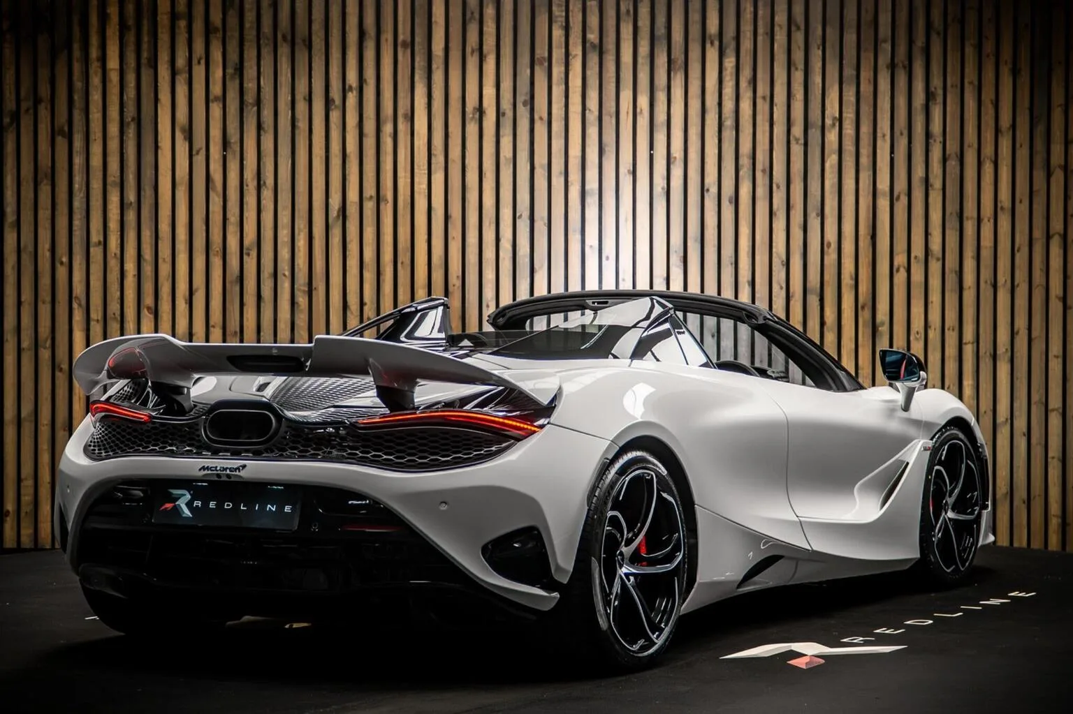 2023 McLaren 750S Spider, 4/30
