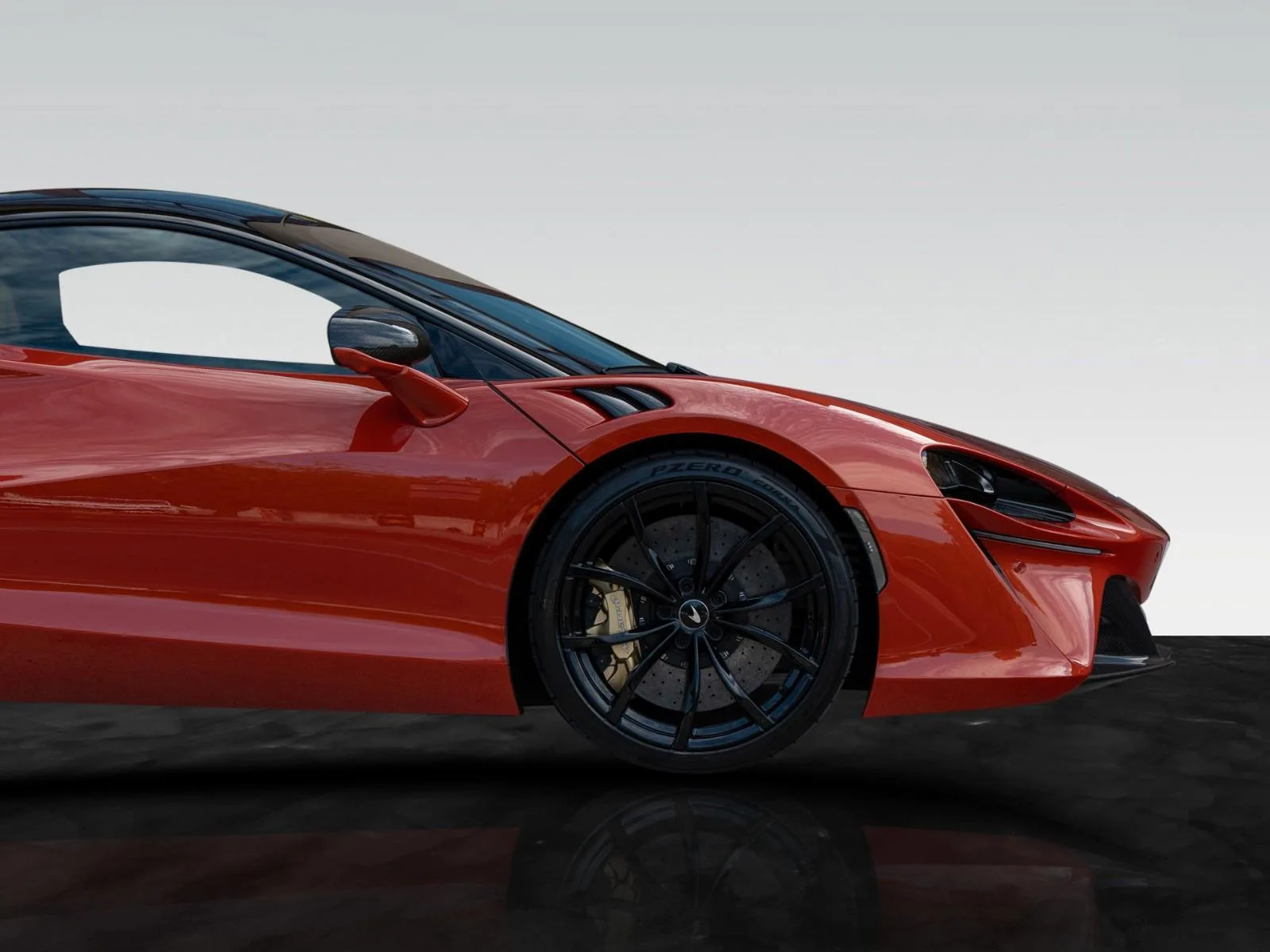 2023 McLaren Artura, 7/28
