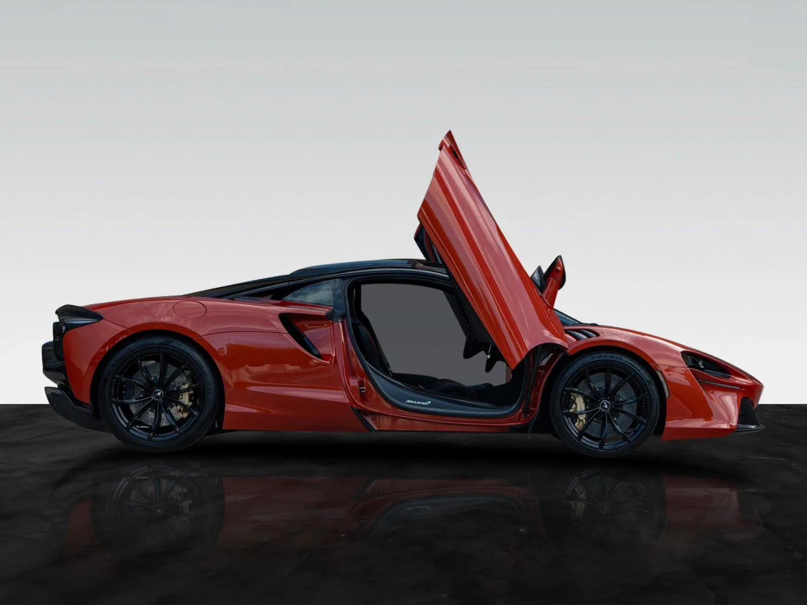 2023 McLaren Artura, 10/28