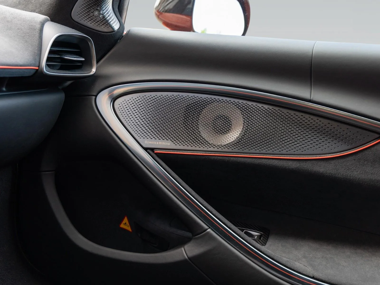 2023 McLaren Artura, 28/28