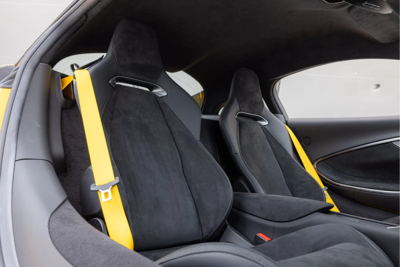 2023 McLaren Artura proposée par un concessionnaire agréé McLaren et Morgan à Utrecht, Pays-Bas, photo 4 sur 25