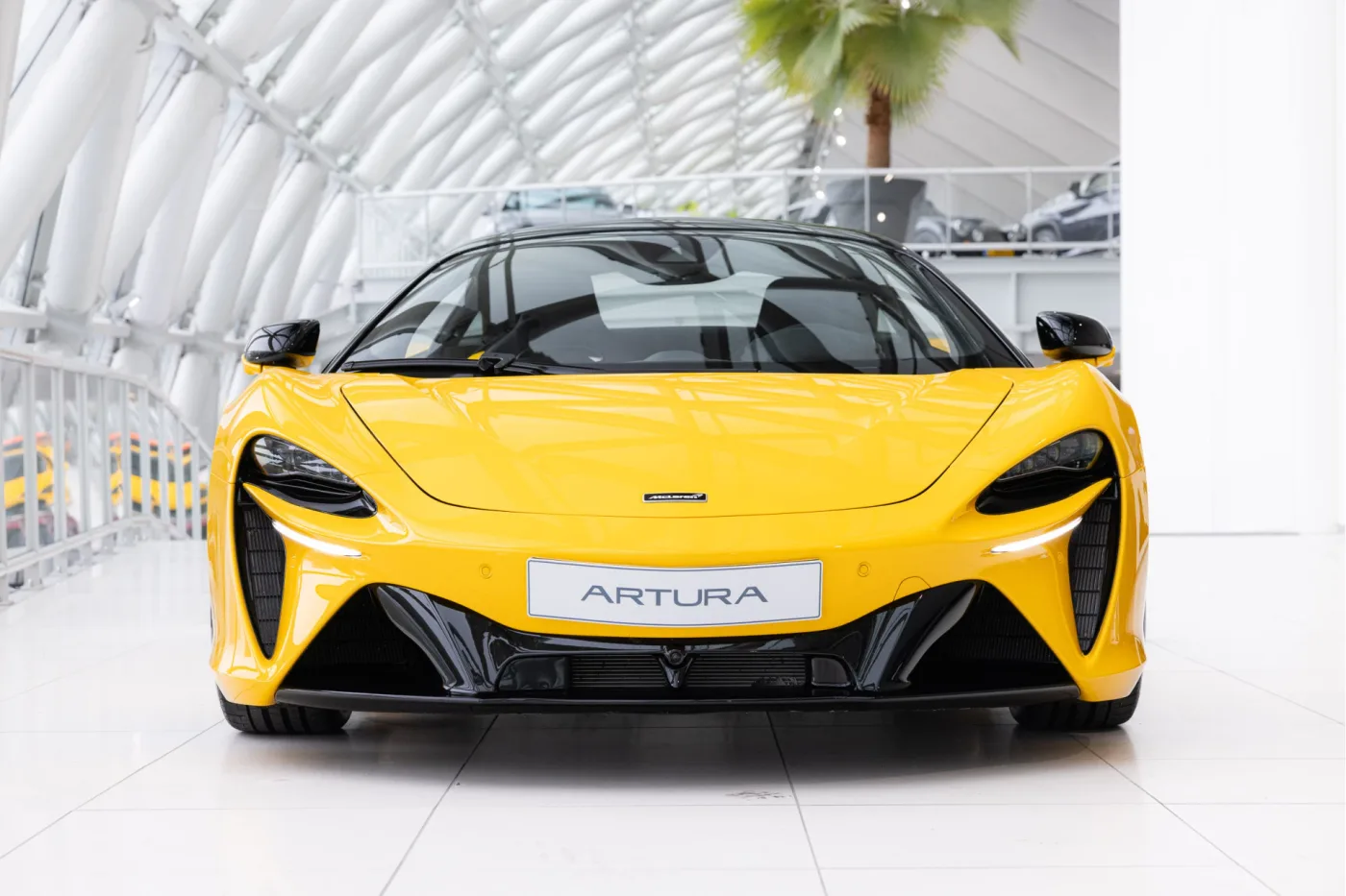 2023 McLaren Artura proposée par un concessionnaire agréé McLaren et Morgan à Utrecht, Pays-Bas, photo 7 sur 25