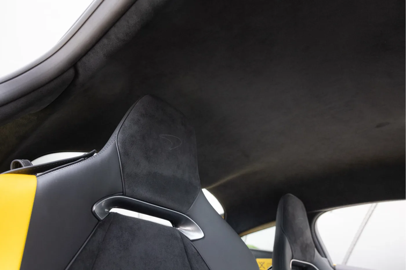 2023 McLaren Artura proposée par un concessionnaire agréé McLaren et Morgan à Utrecht, Pays-Bas, photo 13 sur 25