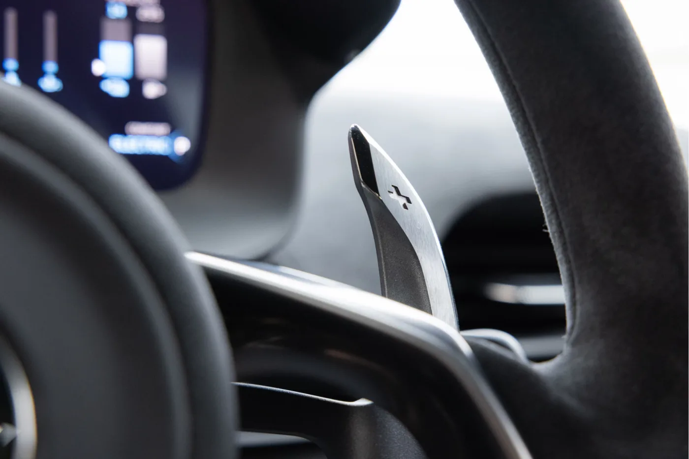 2023 McLaren Artura proposée par un concessionnaire agréé McLaren et Morgan à Utrecht, Pays-Bas, photo 18 sur 25