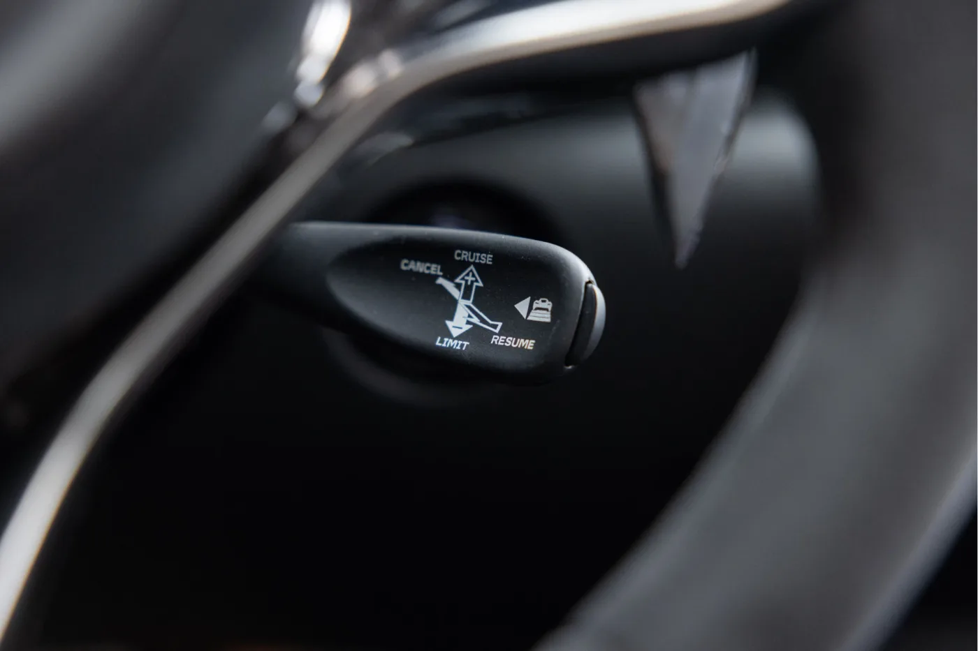 2023 McLaren Artura proposée par un concessionnaire agréé McLaren et Morgan à Utrecht, Pays-Bas, photo 19 sur 25