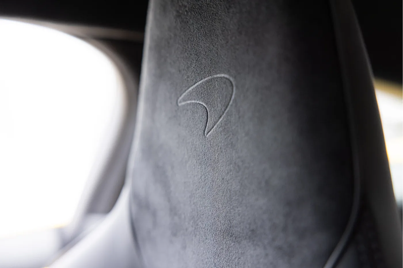 2023 McLaren Artura proposée par un concessionnaire agréé McLaren et Morgan à Utrecht, Pays-Bas, photo 21 sur 25