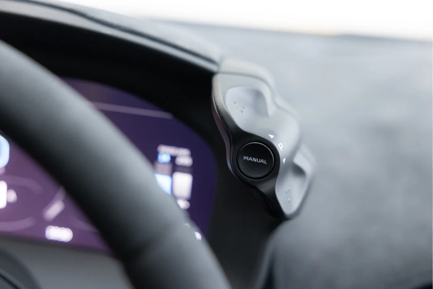 2023 McLaren Artura proposée par un concessionnaire agréé McLaren et Morgan à Utrecht, Pays-Bas, photo 25 sur 25