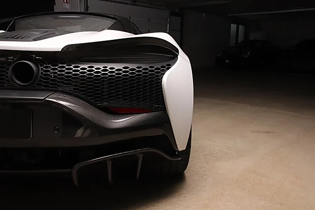 2023 McLaren Artura Performance, 6/30
