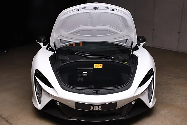 2023 McLaren Artura Performance, 8/30