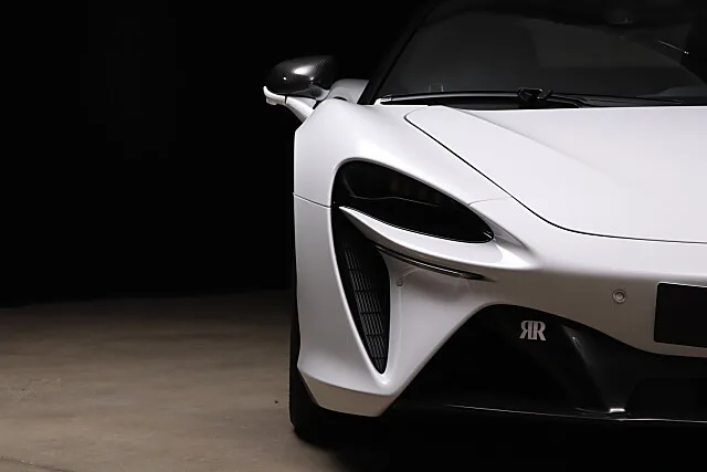 2023 McLaren Artura Performance, 10/30