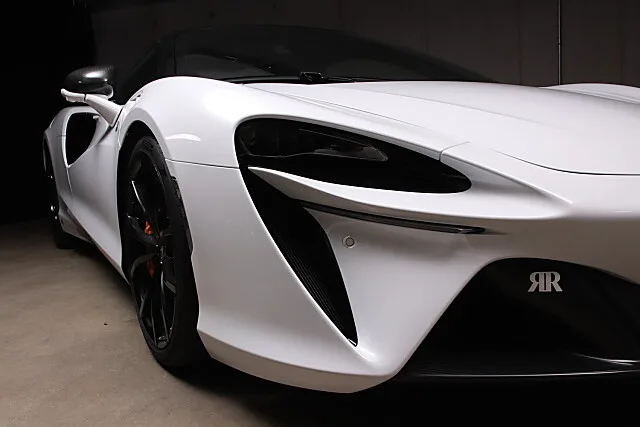 2023 McLaren Artura Performance, 12/30
