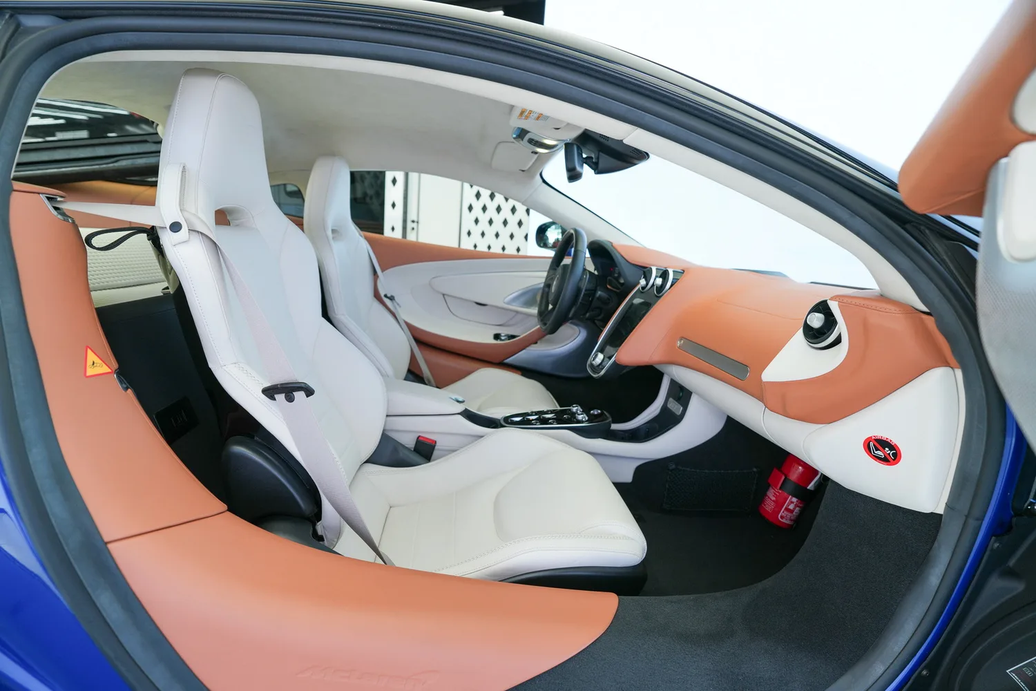 2023 McLaren GT, 16/20
