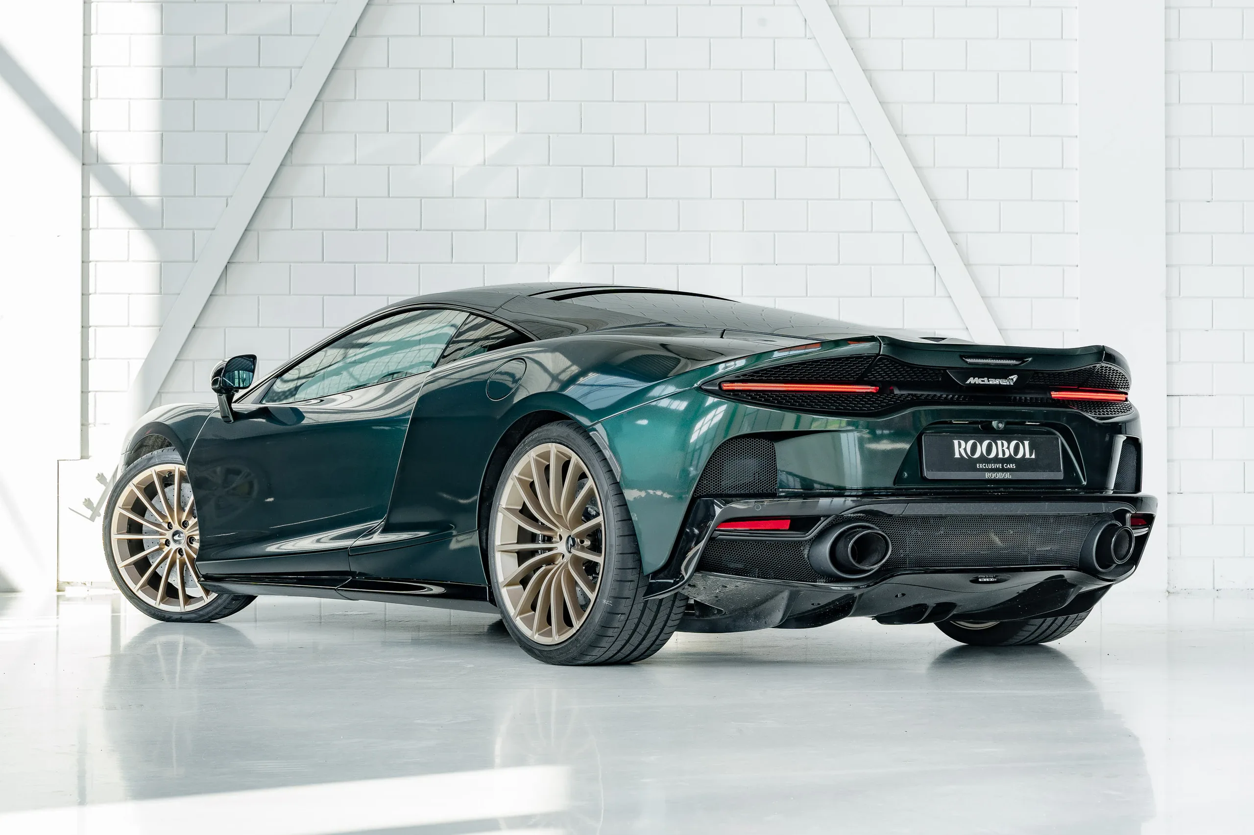 2023 McLaren GT, 3/30