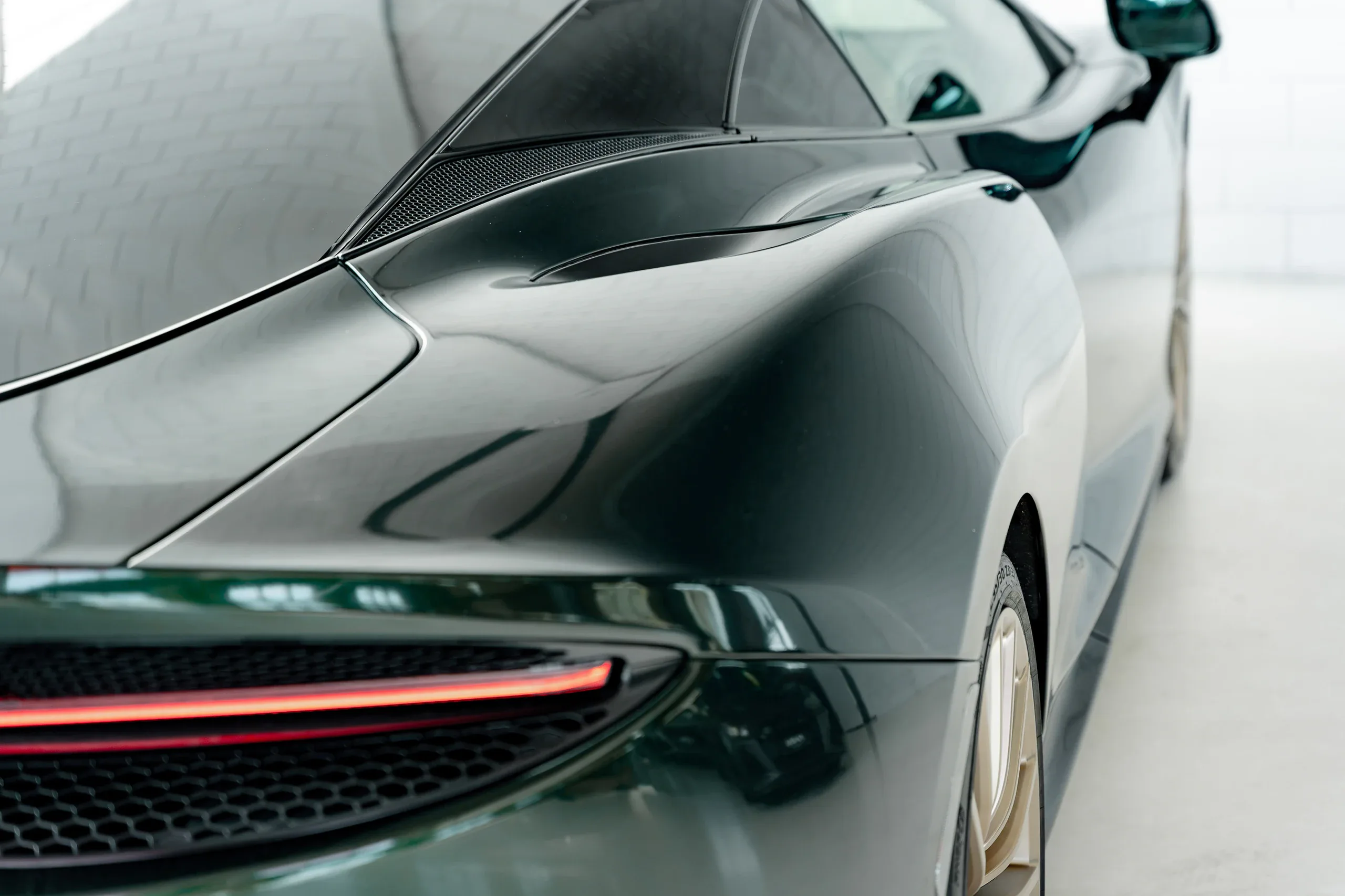 2023 McLaren GT, 20/30