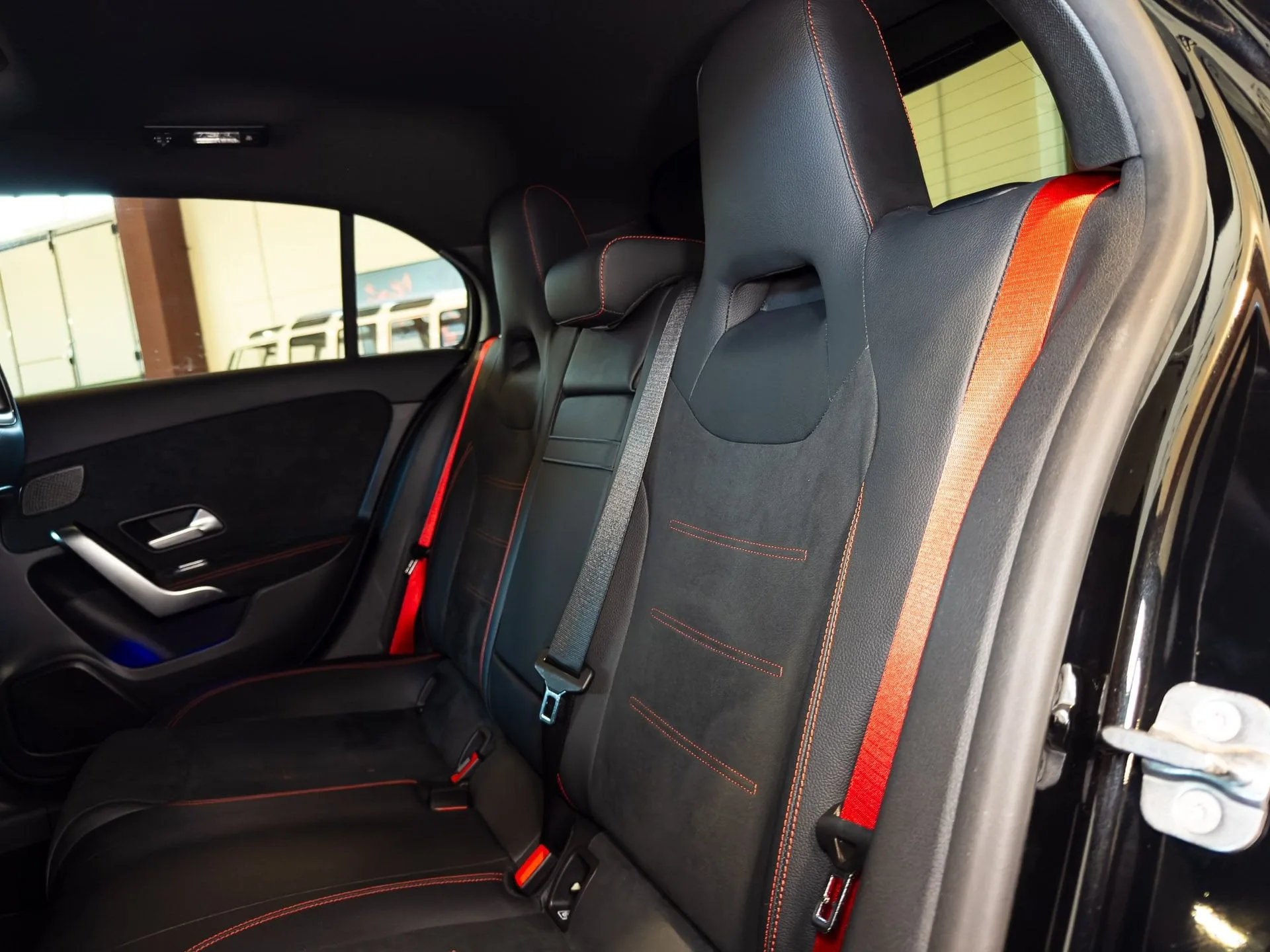 2023 Mercedes-AMG A 35, 15/15