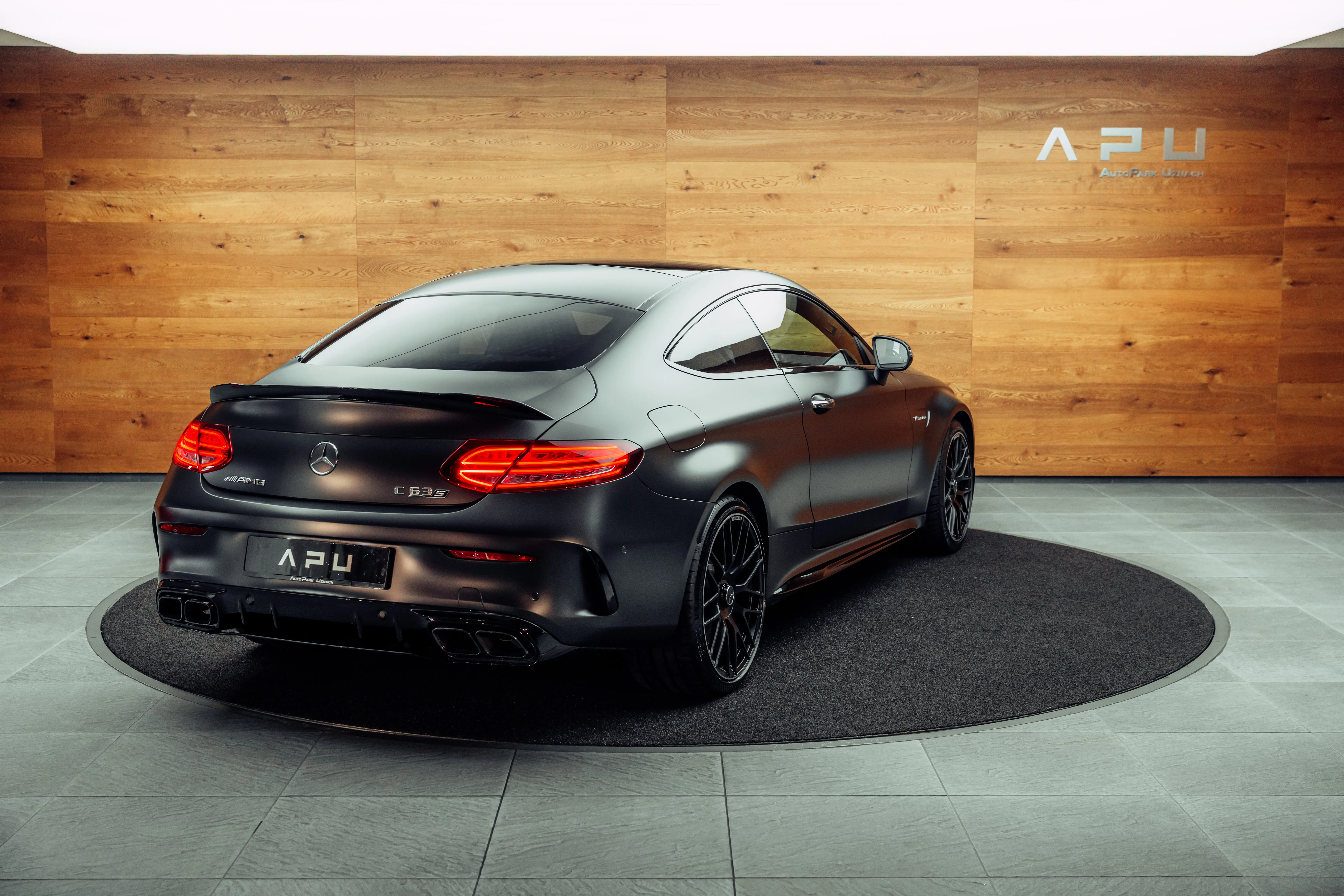 2023 Mercedes-AMG C 63 S Coupé, 2/19