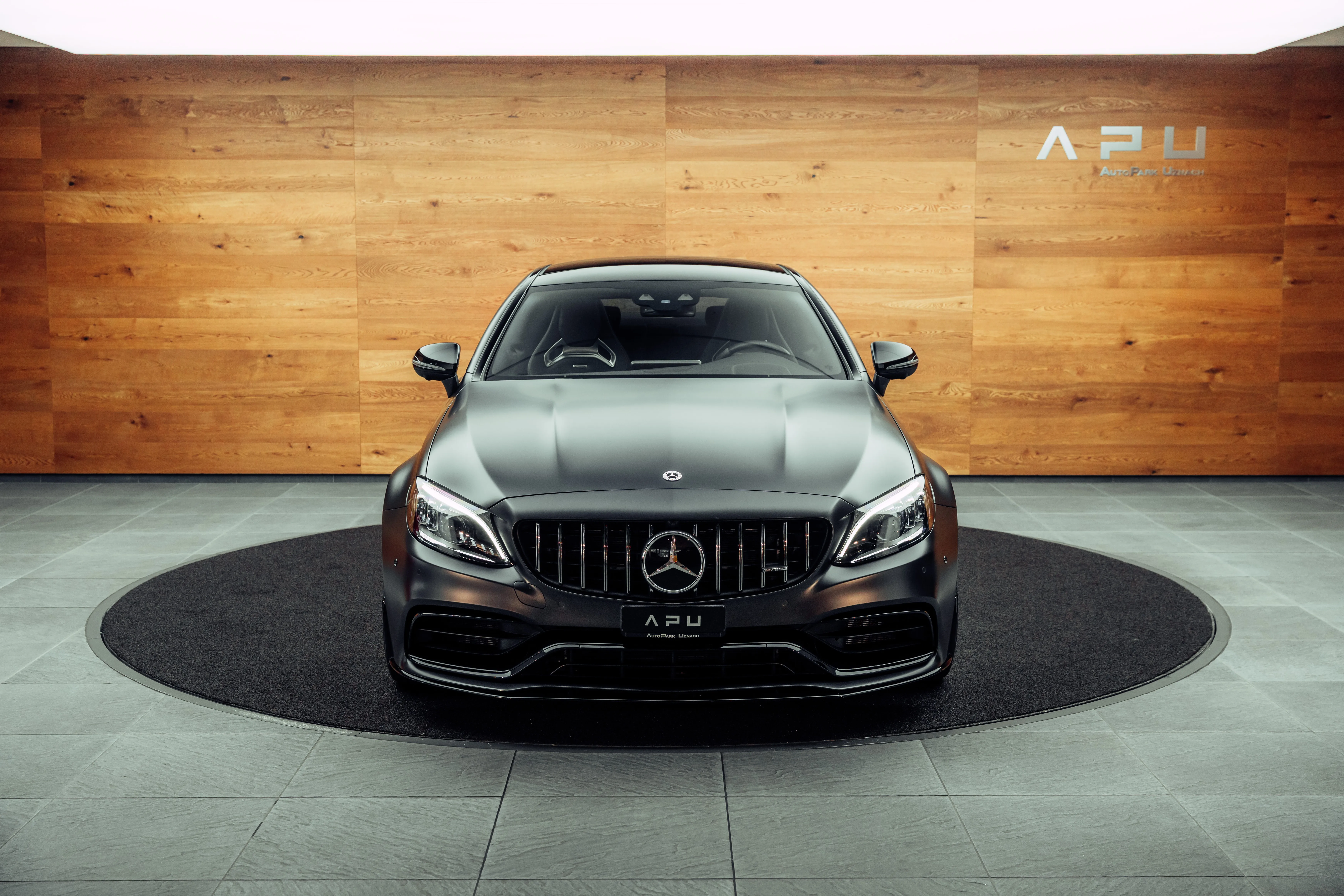 2023 Mercedes-AMG C 63 S Coupé, 17/19